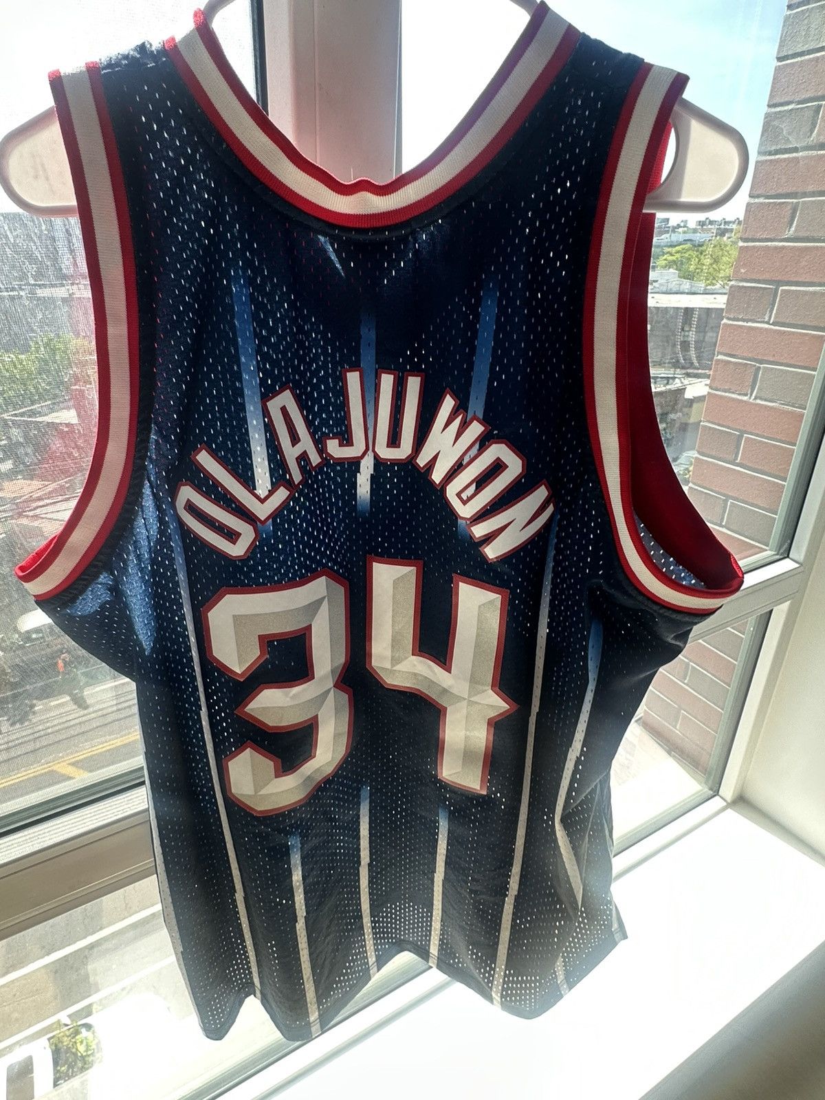 Mitchell & Ness × Vintage Mitchell & Ness Hakeem Olajuwon Houston Rockets Jersey Size US XXL / EU 58 / 5 - 2 Thumbnail