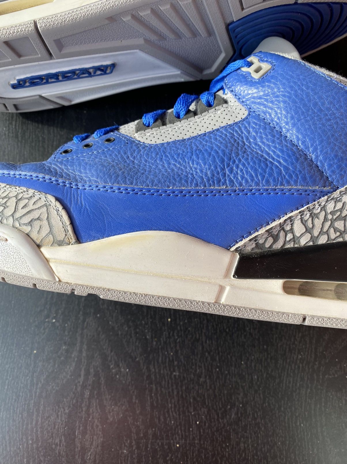 Jordan Brand Nike Air Jordan Retro 3 Varsity Royal ct8532400 Size 11 Men Size US 11 / EU 44 - 4 Thumbnail