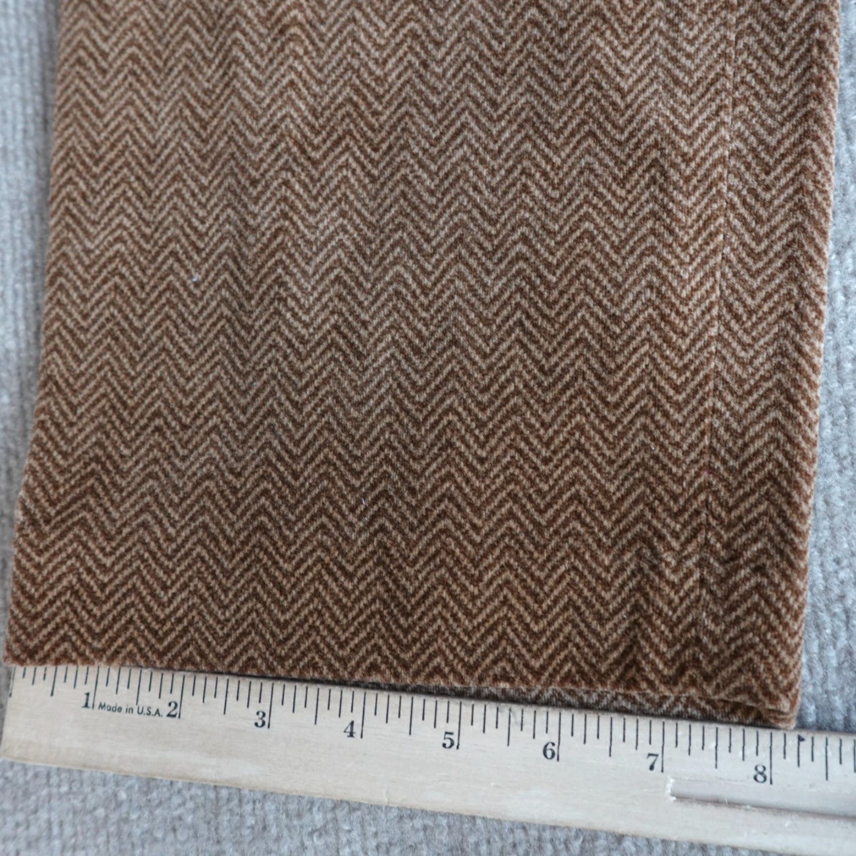 Ralph Lauren VINTAGE? LAUREN RALPH LAUREN Womens Pants 12 Brown Velour Geometric 31" Inseam 30 Dress Pants Brown Womens Regular 12 Size 34" / US 12 / IT 48 - 4 Thumbnail