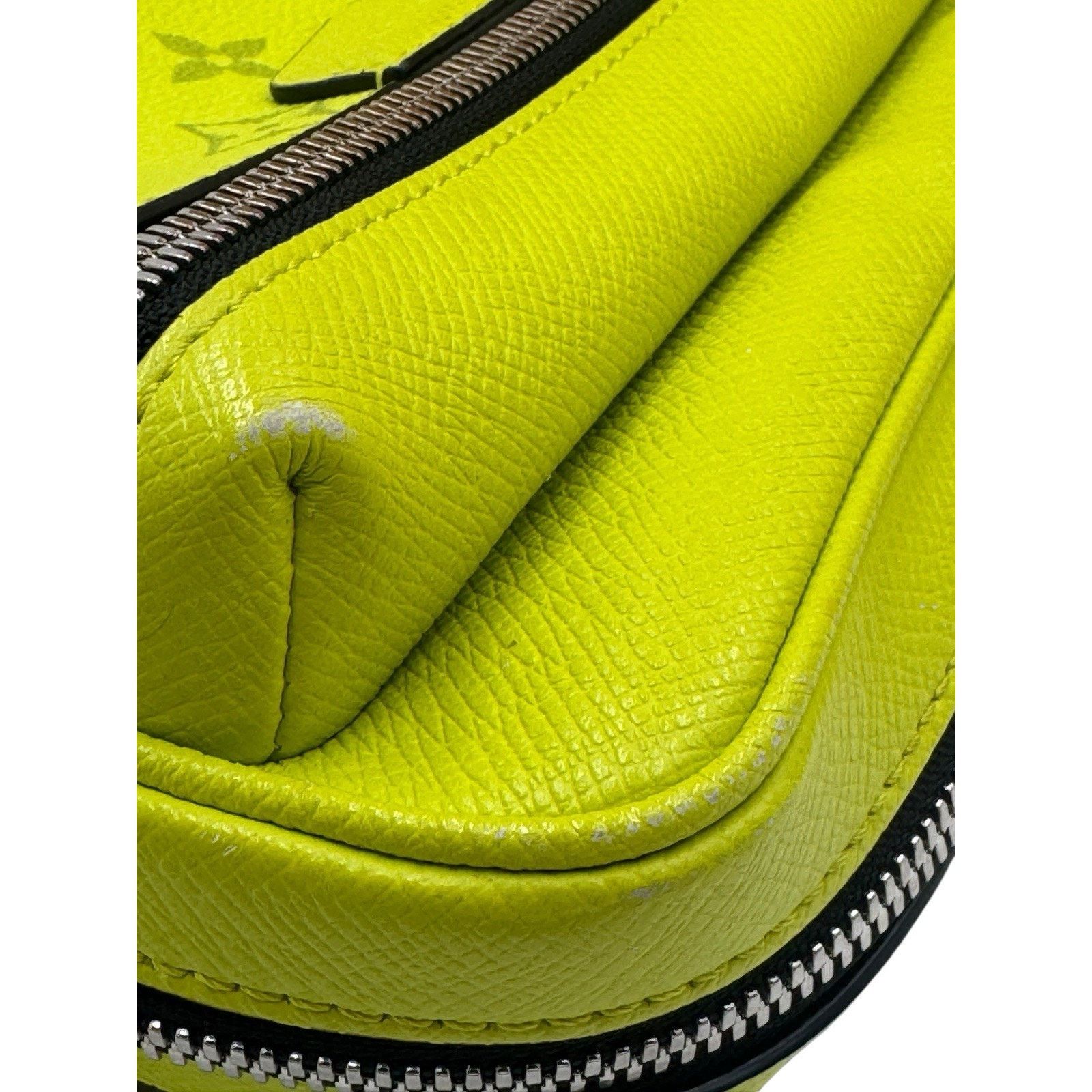 Louis Vuitton Discovery Waist Bag Bum Bag Jaune Monogram Eclipse Neon Size ONE SIZE - 10 Thumbnail