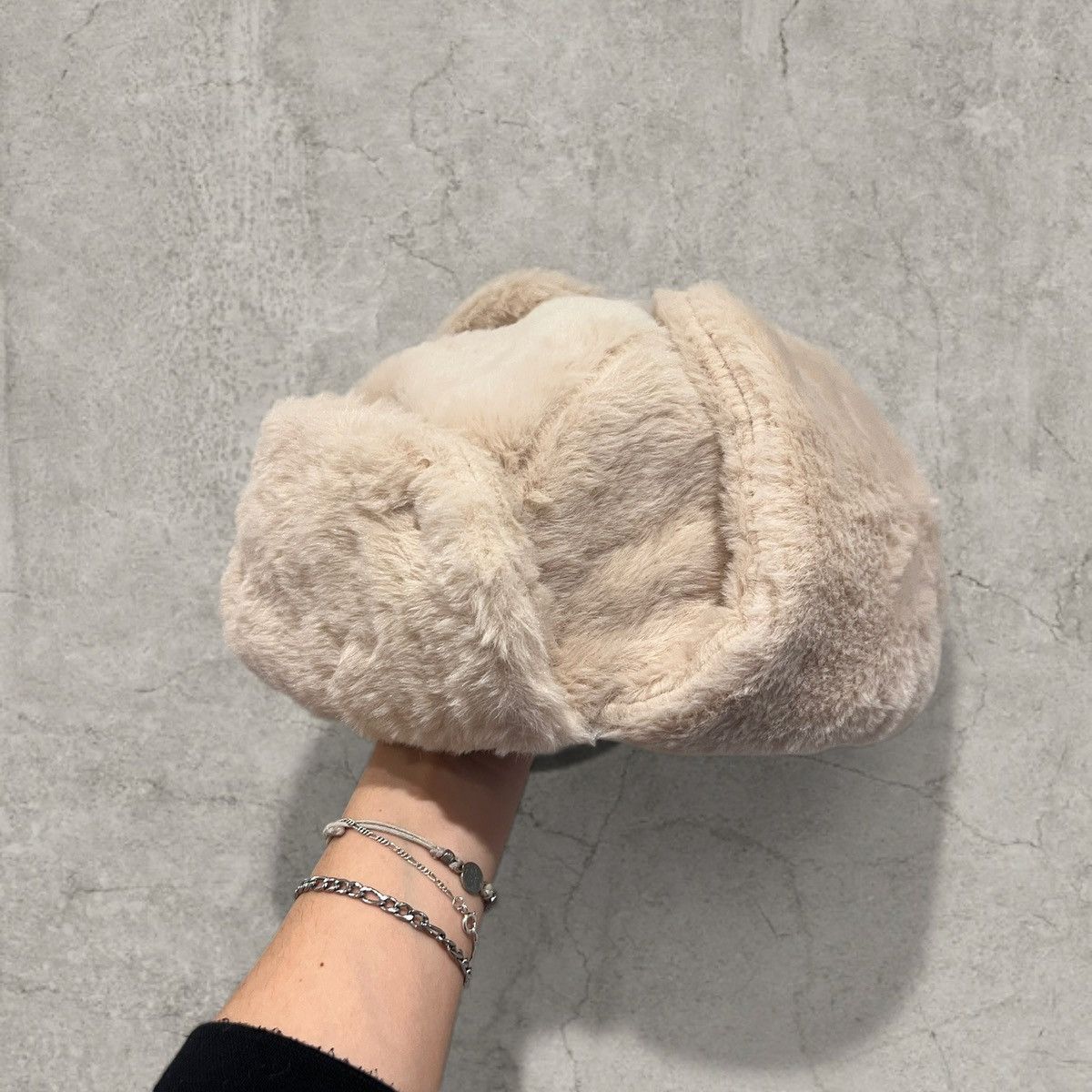 Japanese Brand Russian Ushanka fluffy winter hat, beige faux fur. One size Size ONE SIZE - 1 Thumbnail