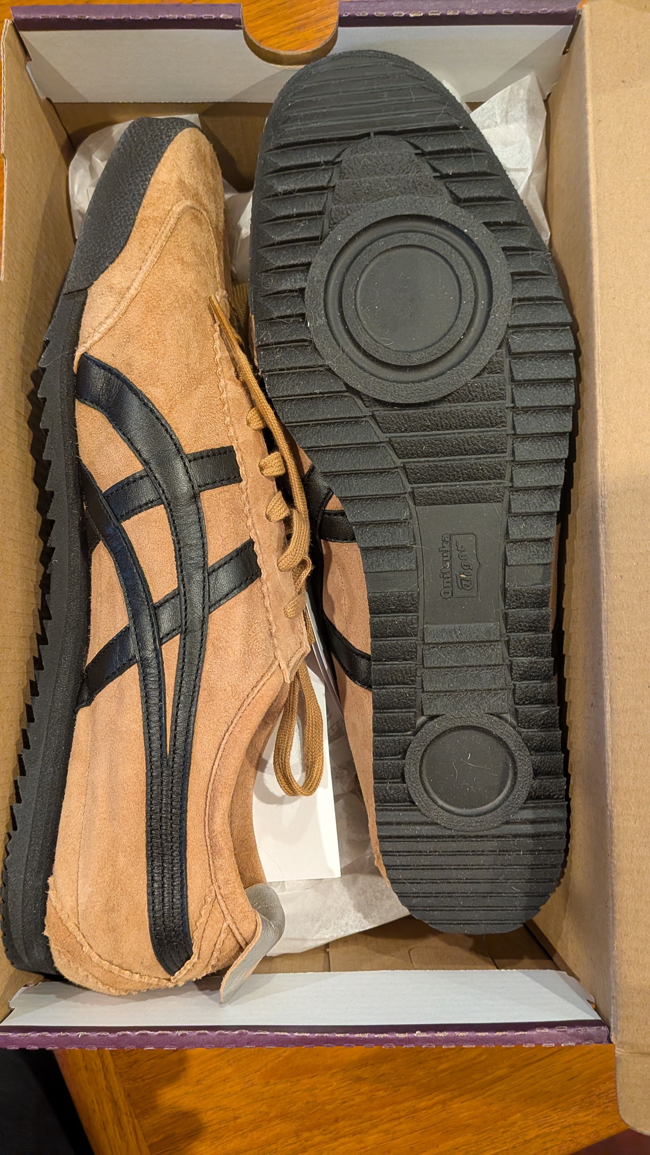 Onitsuka Tiger Onitsuka Tiger MEXICO 66 DELUXE 1181A507.203 Size US 11 / EU 44 - 8 Thumbnail