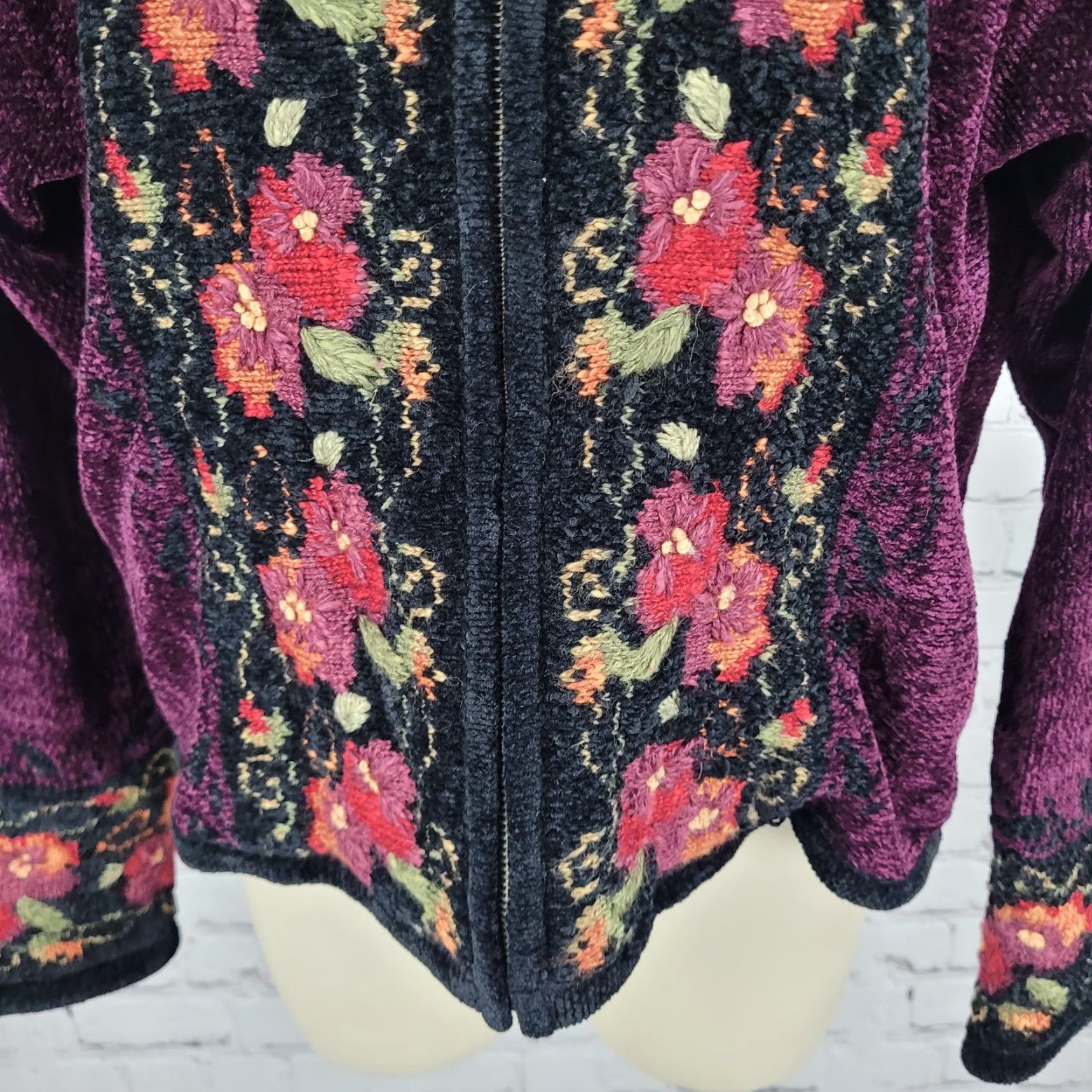 Coldwater Creek Coldwater Creek Purple Velvet Floral Embroidered Full Zip Jacket Small S Size S / US 4 / IT 40 - 7 Thumbnail