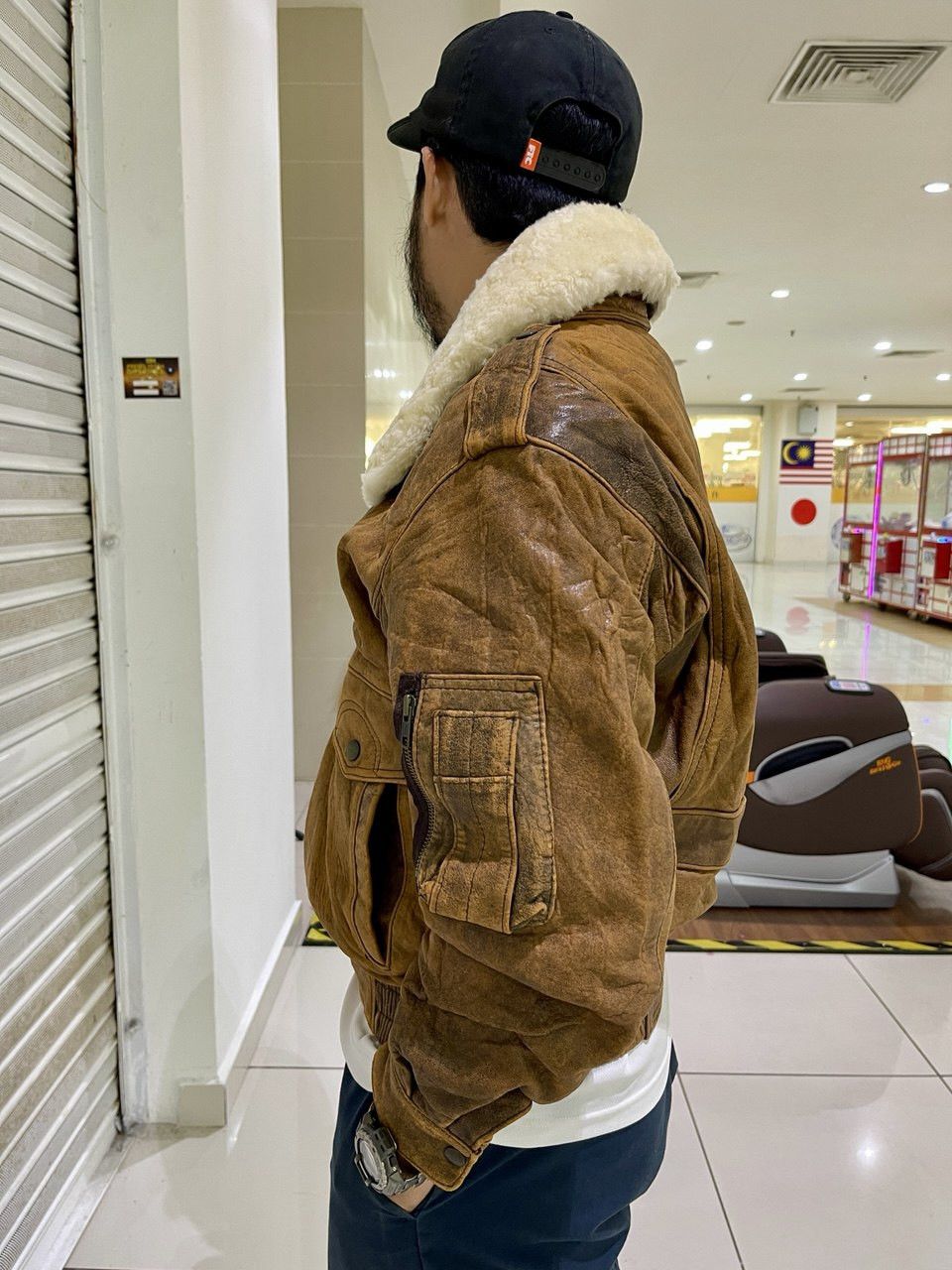 Vintage DISTRESSED SUB URBAN BOMBER LEATHER JACKET Size US M / EU 48-50 / 2 - 3 Thumbnail