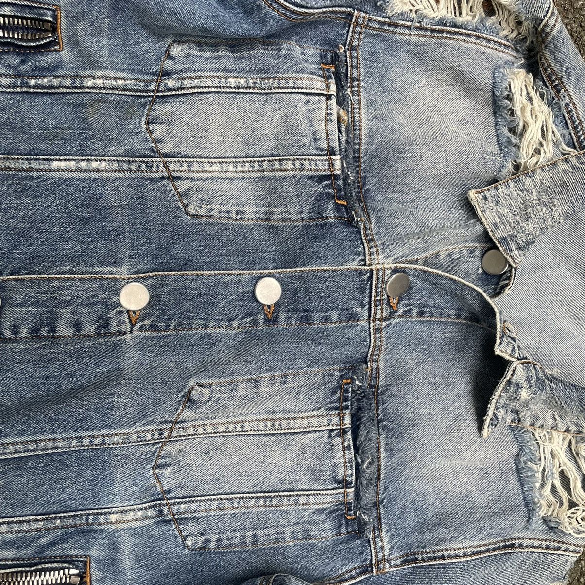 Balmain Balmain Destroyed Zombie Denim Jacket Size US L / EU 52-54 / 3 - 5 Thumbnail