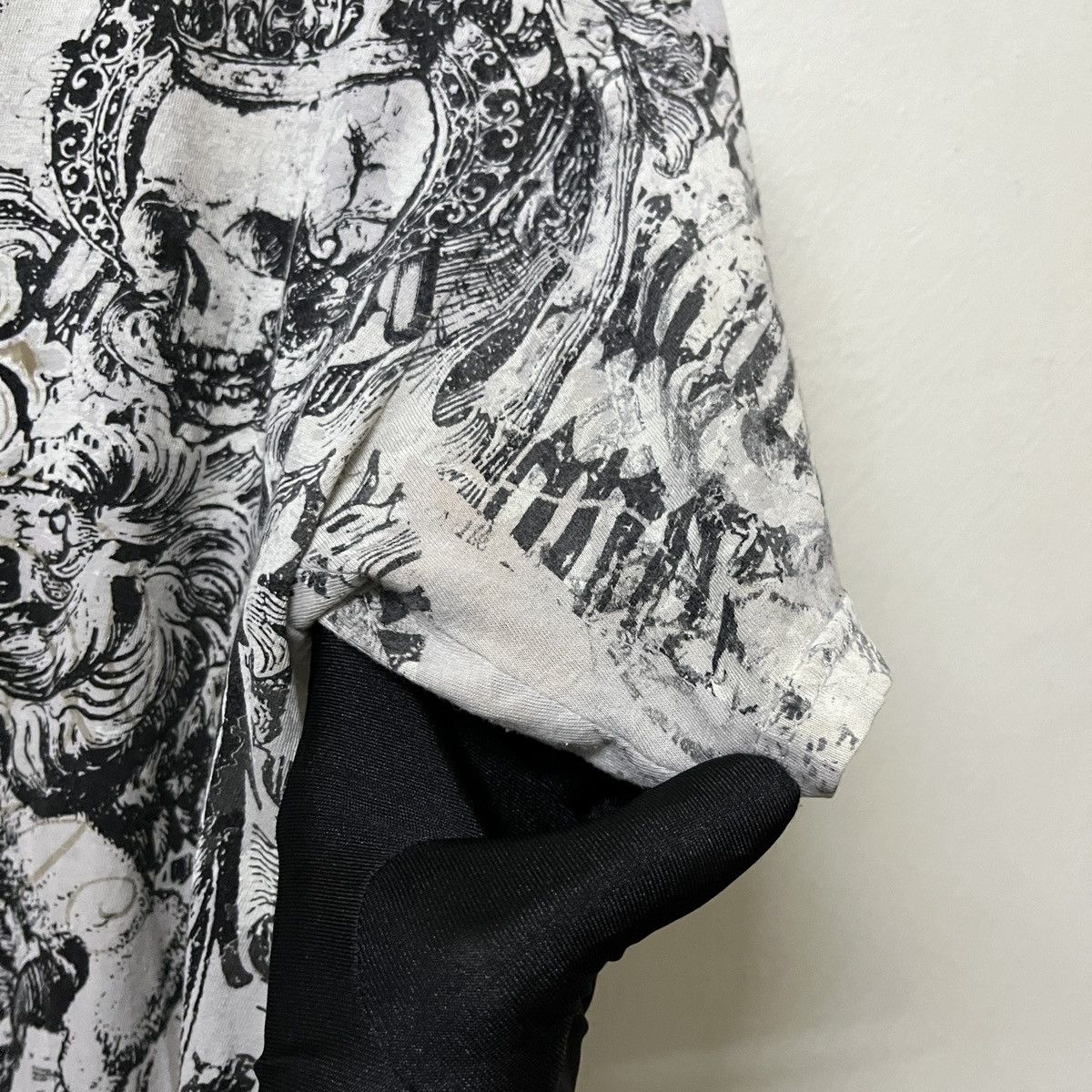 Triple 5 Soul Vintage Skull Y2k Fullprint T Shirt Size US S / EU 44-46 / 1 - 3 Thumbnail