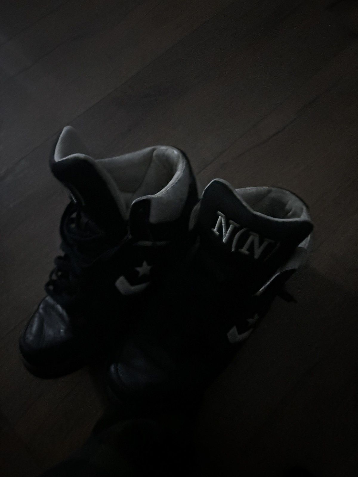 Number nine Converse