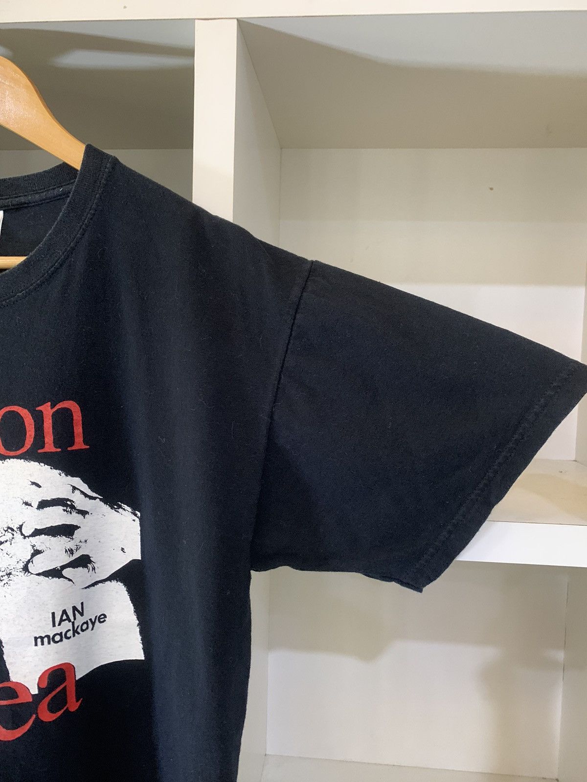 Band Tees Vintage Poison Band “IDEA” Tour Size US L / EU 52-54 / 3 - 7 Thumbnail
