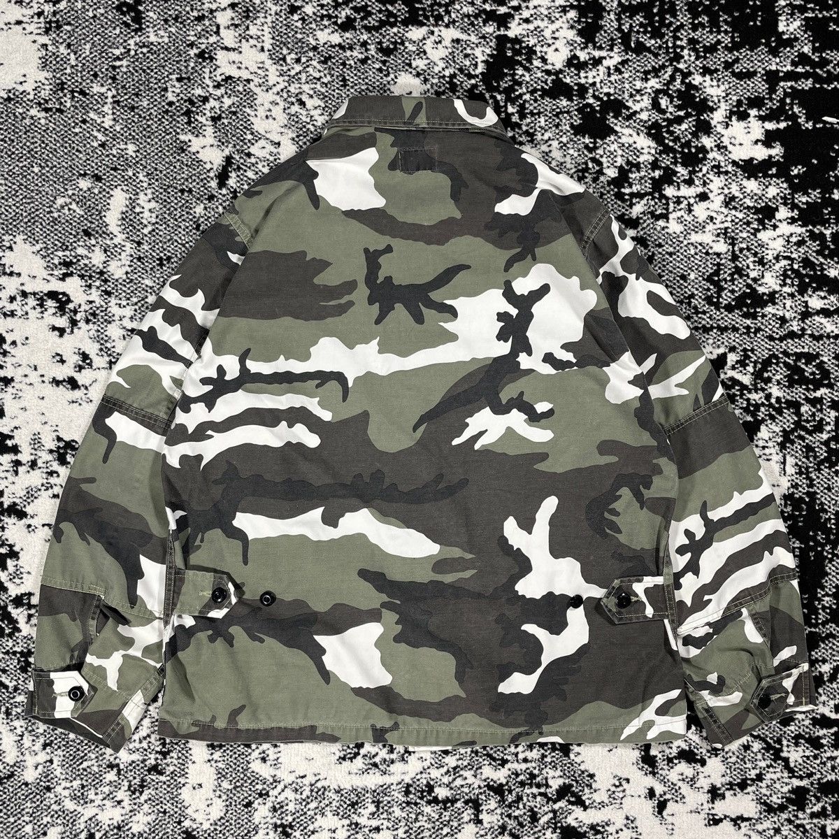 Wtaps WTAPS JUNGLE LS 02 SHIRT COPO TWILL URBAN CAMO 2016 Size US XL / EU 56 / 4 - 12 Thumbnail