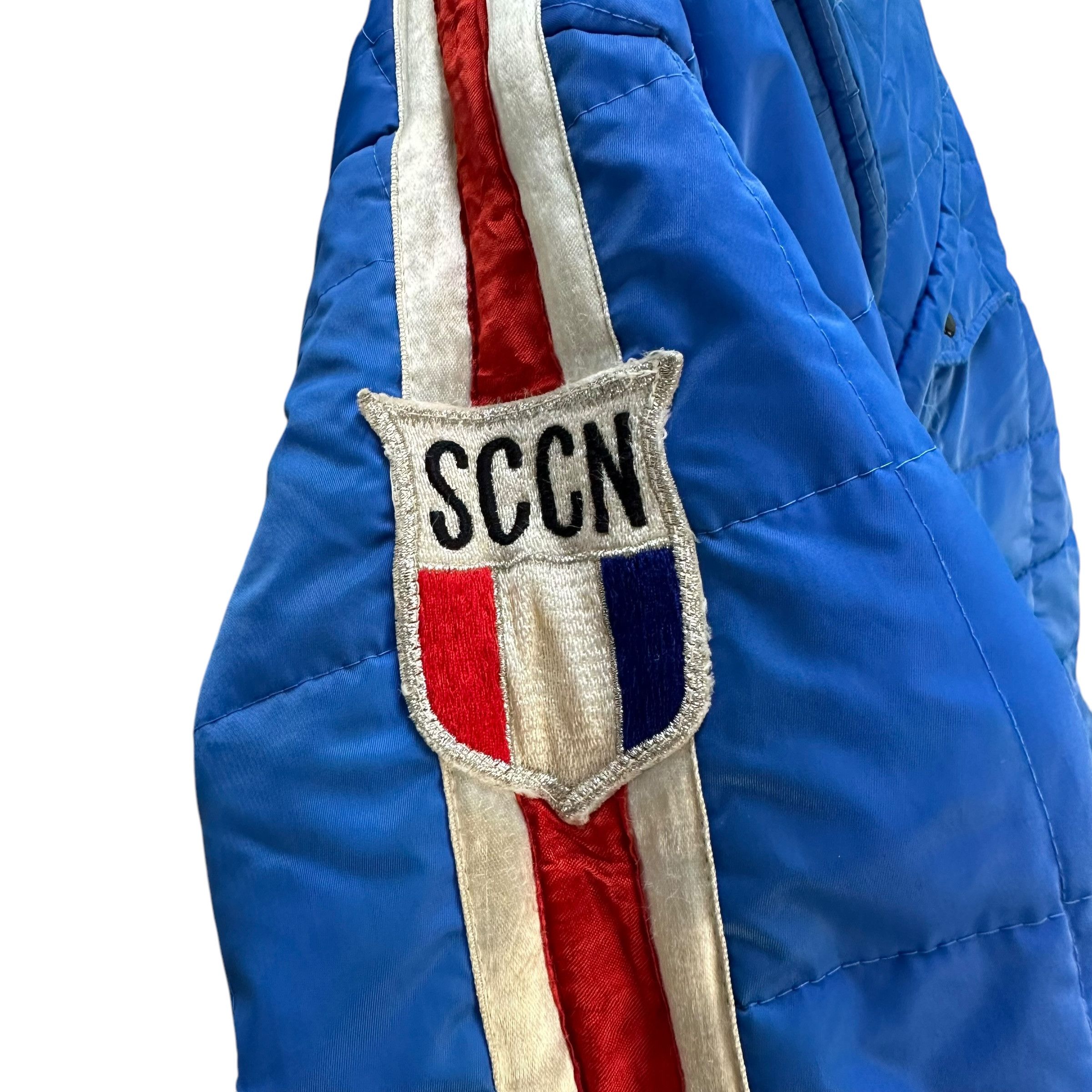 Japanese Brand Vintage 80's Blue Puffer Jacket TEAM SCCN Big Logo #A75-1801 Size US L / EU 52-54 / 3 - 5 Thumbnail