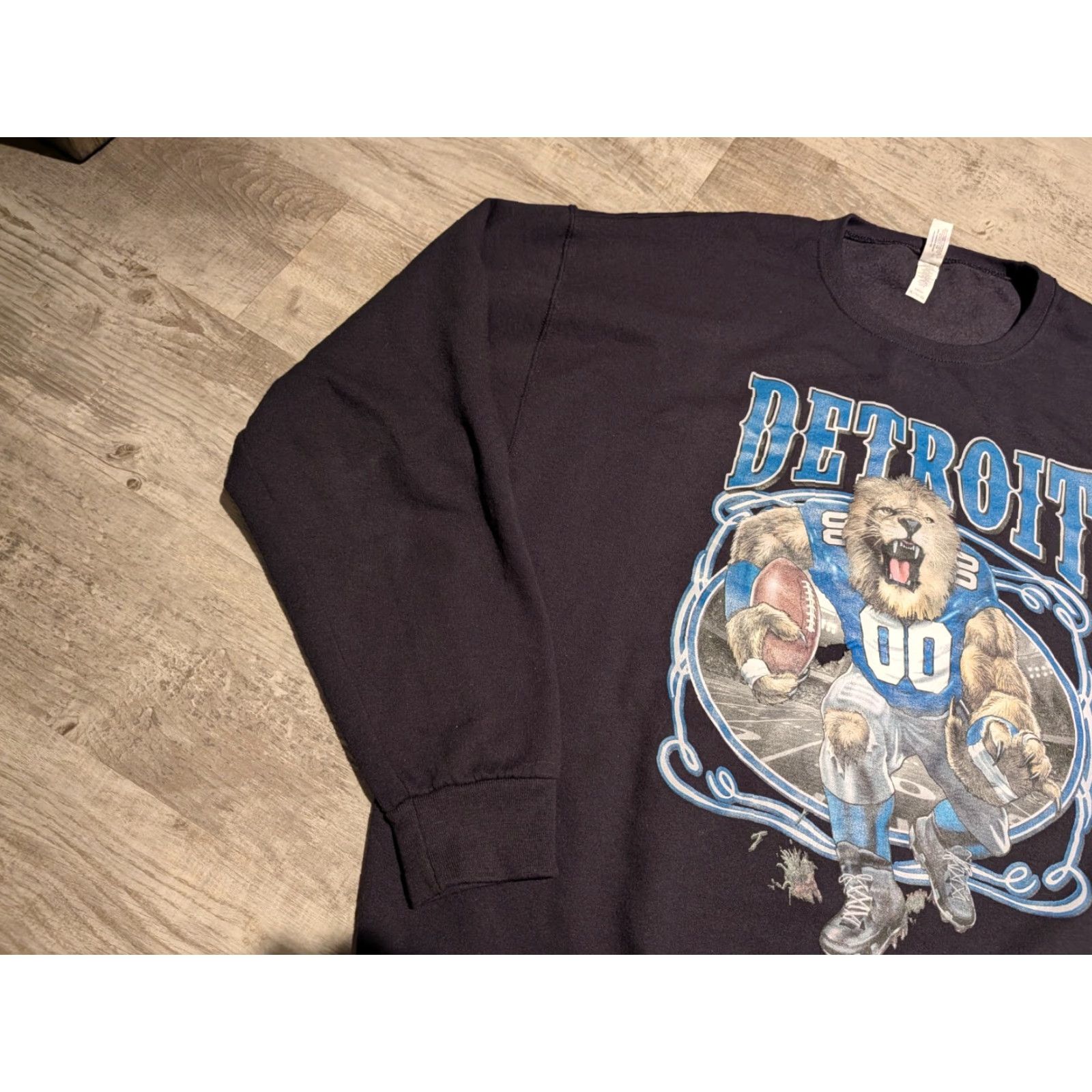 Jerzees Detroit Lions Graphic Crewneck Sweatshirt Black Mens XL Fleece Pullover Size US XL / EU 56 / 4 - 4 Thumbnail