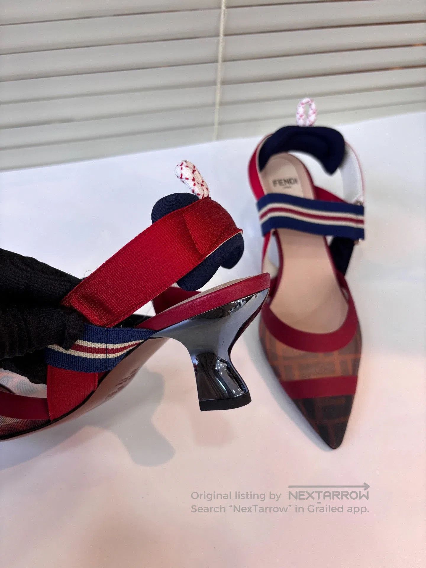 Fendi Fendi Red. Size US 5 / IT 35 - 6 Thumbnail