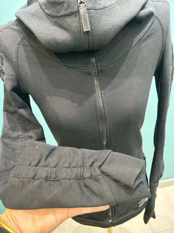 Burberry Burberry Black Cotton Long Sleeve Hoodie. Size S / US 4 / IT 40 - 6 Thumbnail
