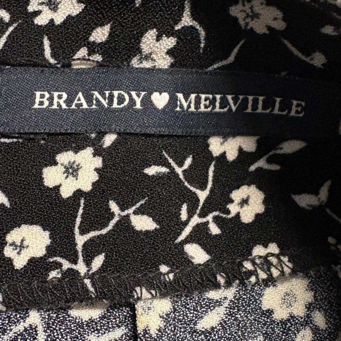 Brandy Melville Brandy Melville Floral Mini "Cara" Skirt Black One Size Size 25" / US 0 / IT 36 - 5 Thumbnail