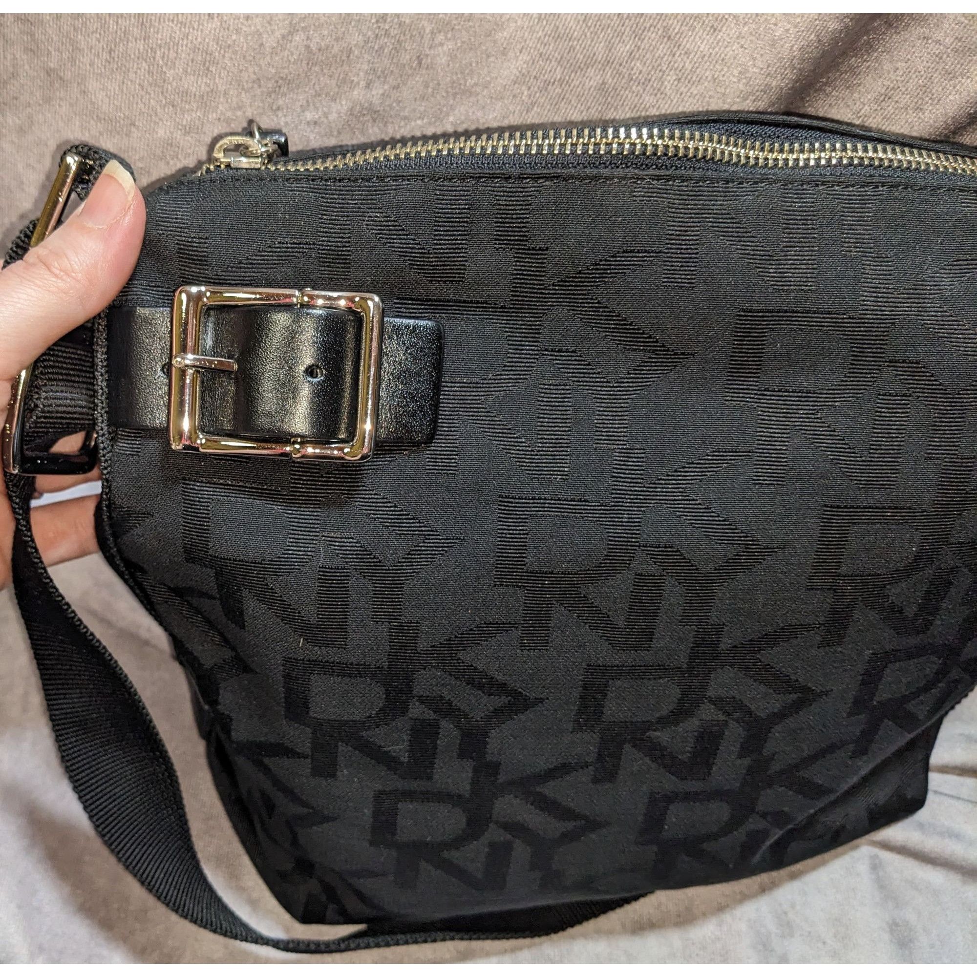 DKNY DKNY Black Canvas Crossbody Bag With Buckle Accents & Zip Cl Size ONE SIZE - 4 Thumbnail