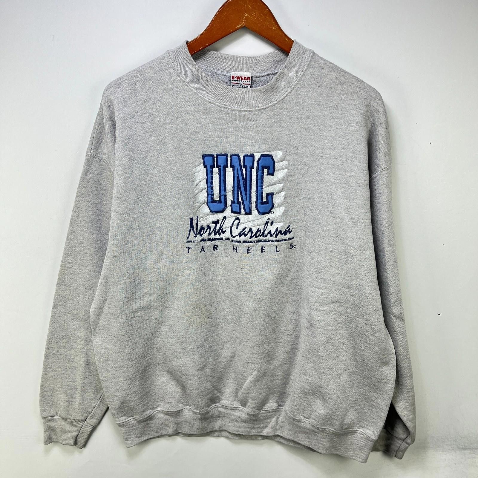 Vintage Vintage 90s UNC North Carolina Tar Heels Sweatshirt XL Size ONE SIZE - 1 Thumbnail