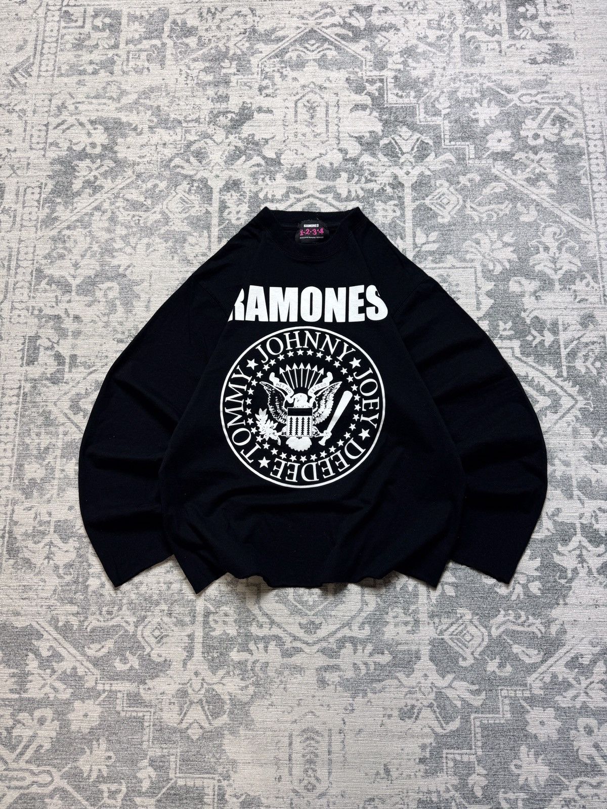 💥Vintage Ramones Big Logo Rock Cropped Longsleeve T-Shirt