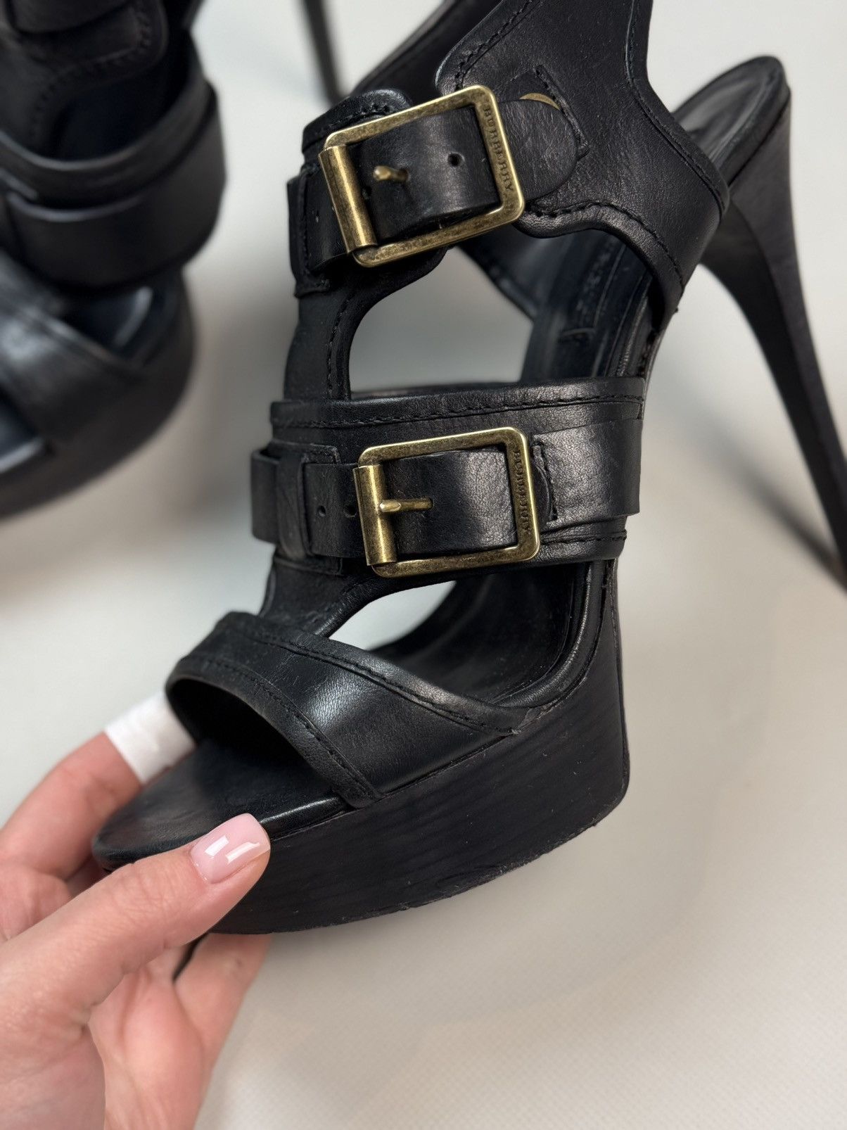 Burberry Burberry Black Leather Strappy Stiletto Buckle Heels Shoes Size US 10 / IT 40 - 12 Thumbnail
