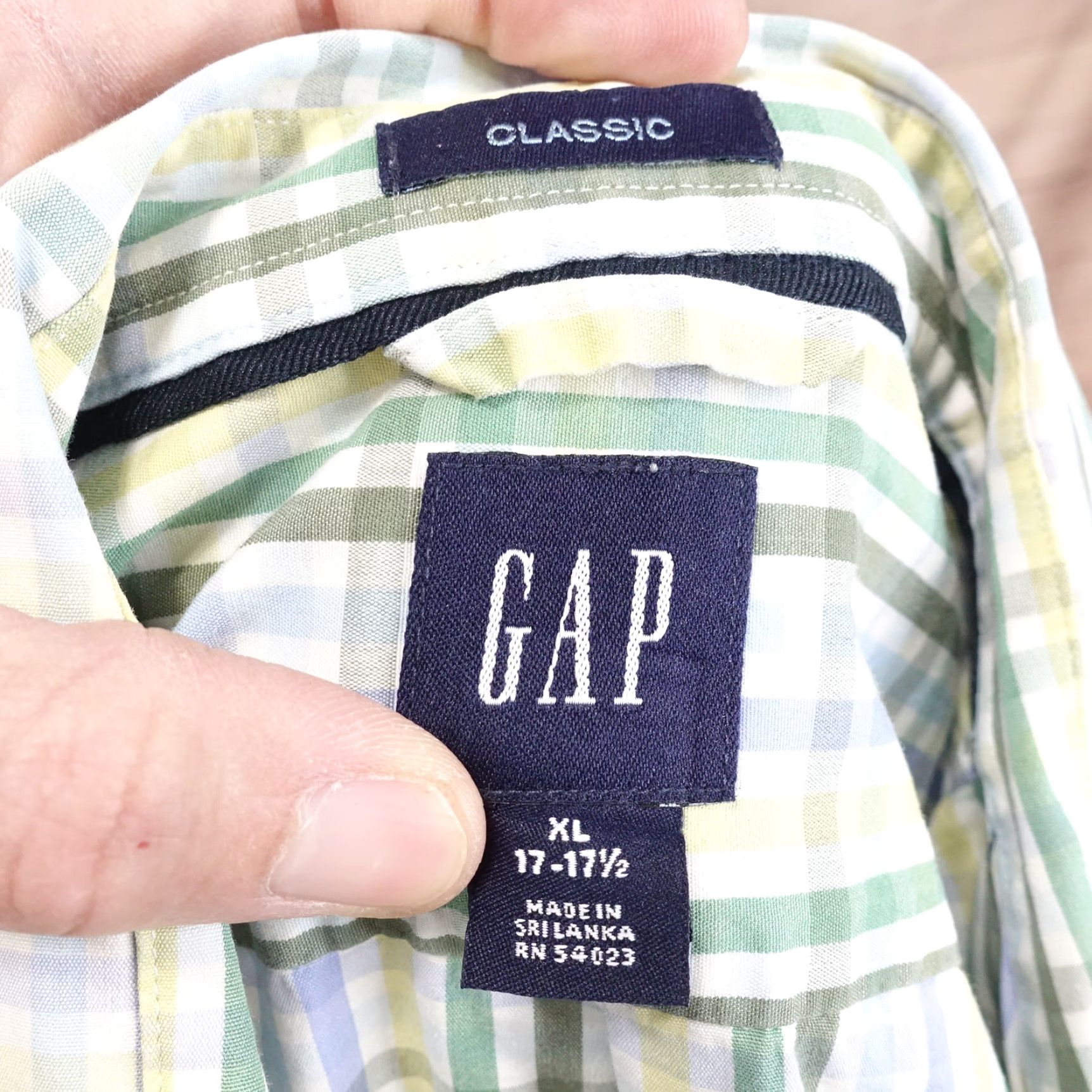 Gap GAP BUTTON-UP SHIRT MENS XL GINGHAM CHECK LONG SLEEVE Classic Fit Multicolor 100% Cotton Size US XL / EU 56 / 4 - 6 Thumbnail