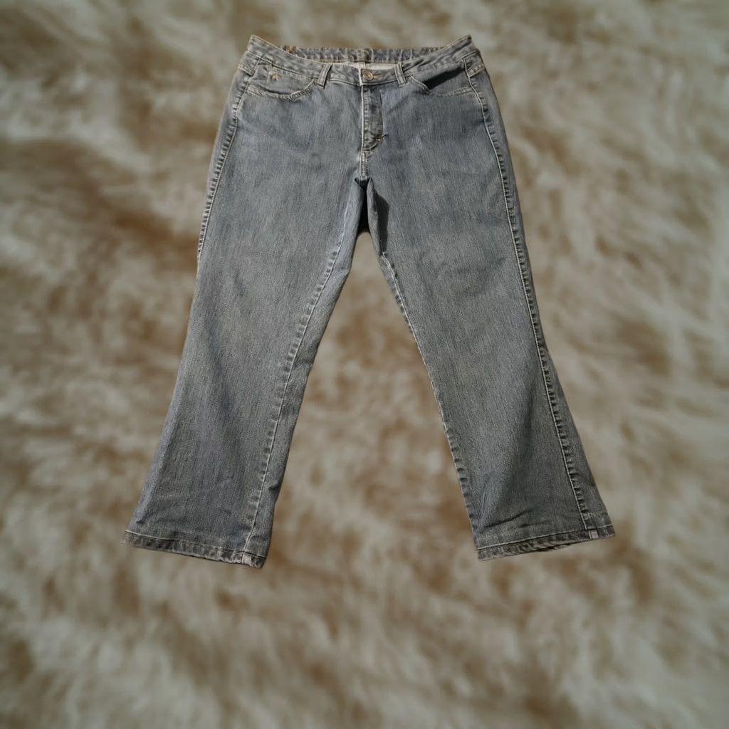 Wrangler Aura Wrangler Aura Wrangler Jeans Women's 14 Short Blue Denim Mid Rise Western Cowgirl Capris Size 36" / US 14 / IT 50 - 1 Thumbnail
