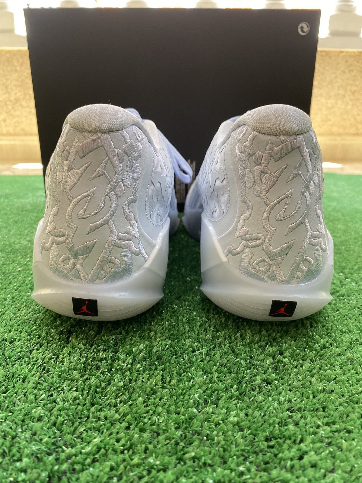 Jordan Brand Jordan Zion 3 White/Ice blue Size US 10.5 / EU 43-44 - 5 Thumbnail