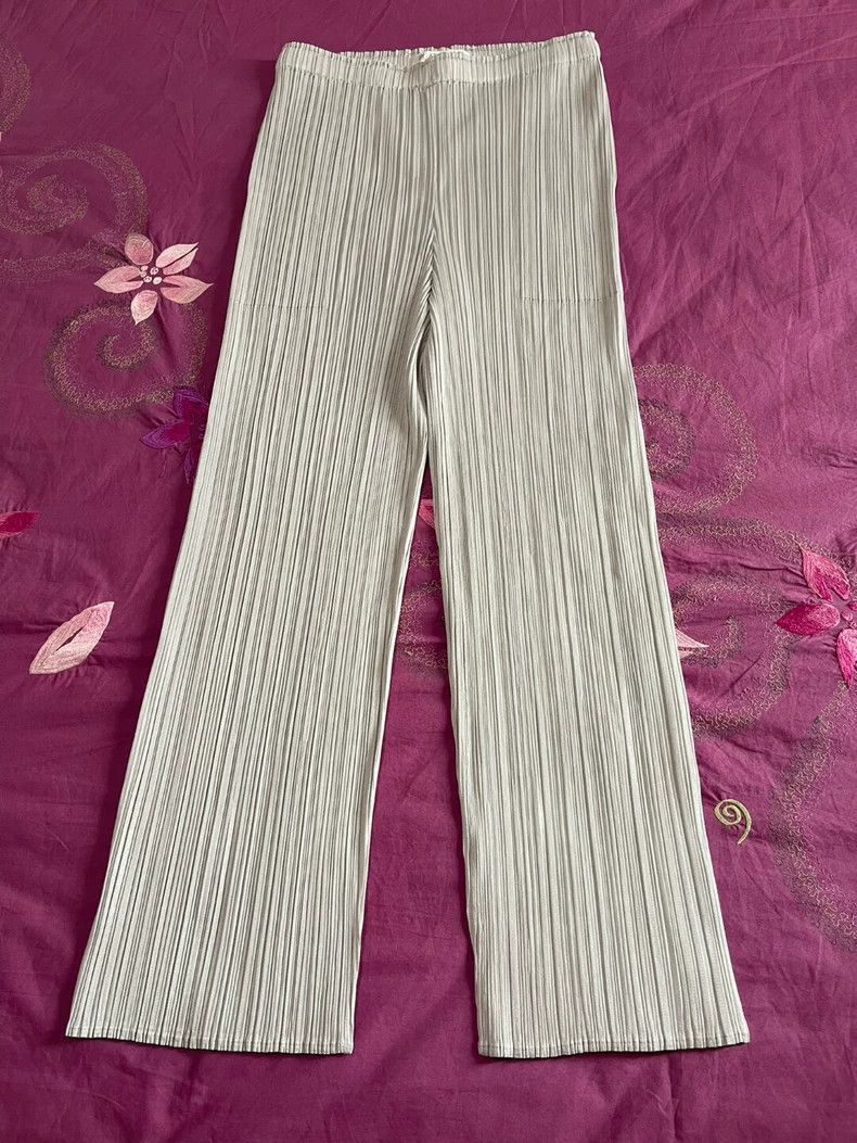 Issey Miyake Issey Miyake Grey pleated pants Size 25" / US 0 / IT 36 - 4 Thumbnail