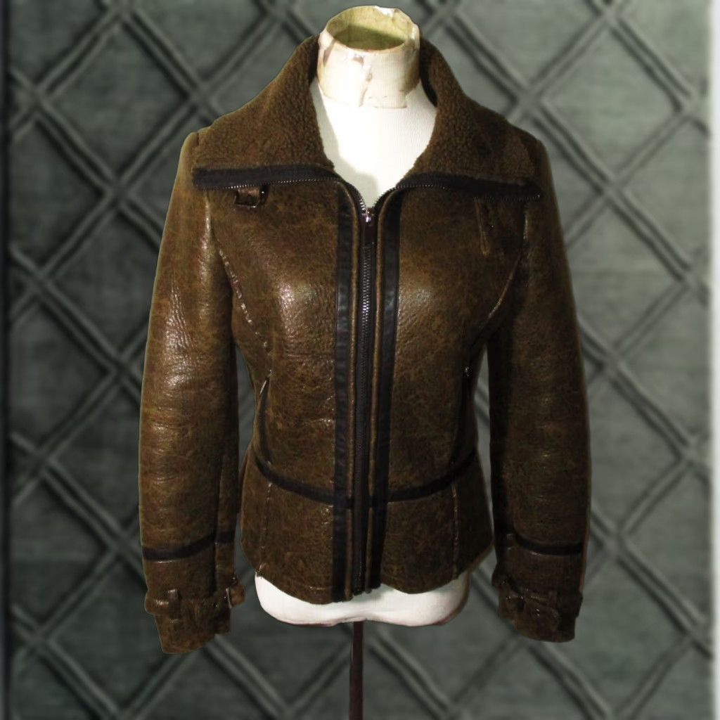 FOREVER 21 Brown Full Zip Faux Leather Jacket M Womens Jacket All Seasons Classic Fit Short Length Long Sleeve Zipper Brown NWOT Faux Leather
