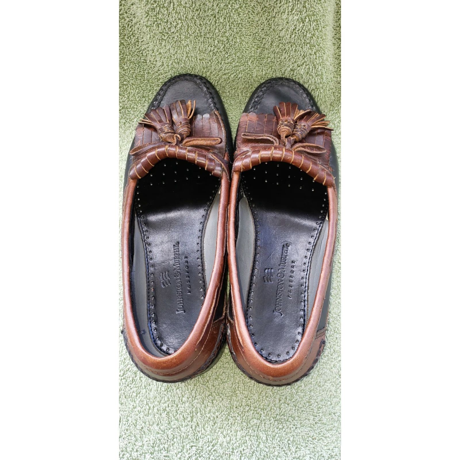 Johnston & Murphy Johnston & Murphy Passport Loafers Mens Size 9D Two Toned Black & Brown Tassels Kilt Leather Boat Shoe Lacing Vintage? Size US 9 / EU 42 - 7 Thumbnail
