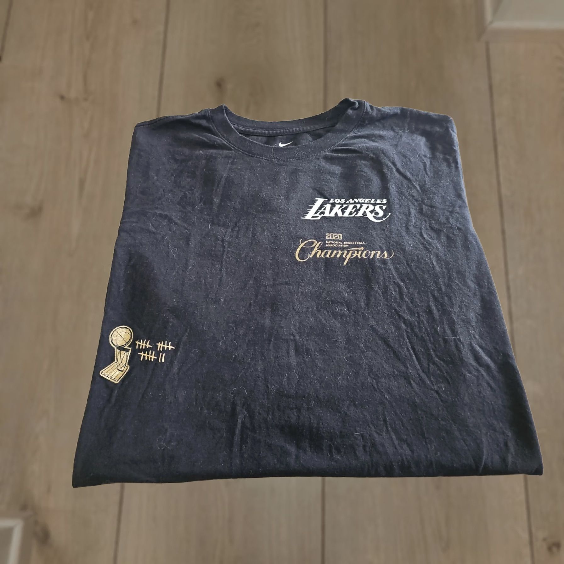 Nike Nike Los Angeles Lakers 2020 NBA Finals Champions Celebration TShirt XL Black Short Sleeve Graphic Print Cotton Unisex Adults Men Women Mens Womens Size US XL / EU 56 / 4 - 1 Thumbnail