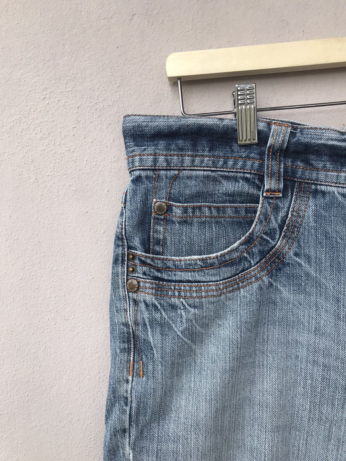 Vintage Vintage Distressed Japanese Brand Denim Pants Size US 33 - 3 Thumbnail