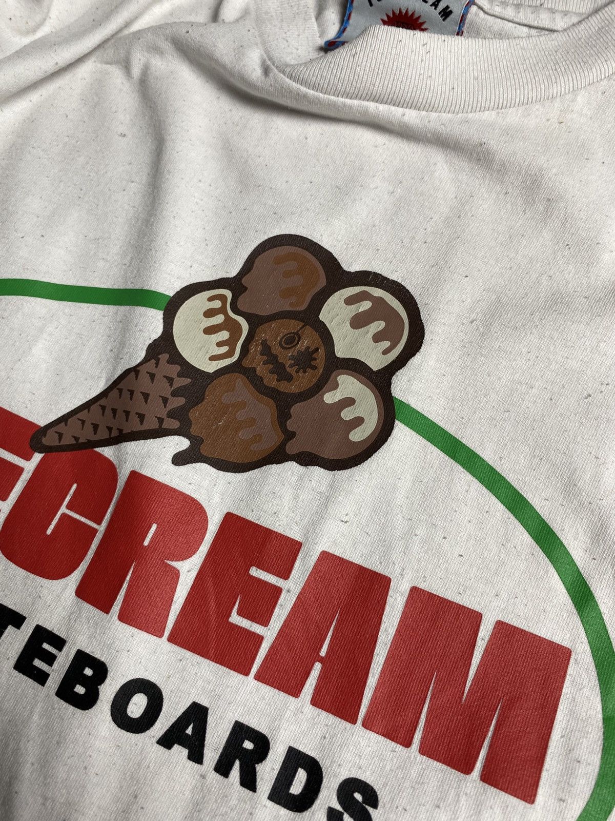 Icecream Vintage Icecream Tshirt Size US L / EU 52-54 / 3 - 10 Thumbnail