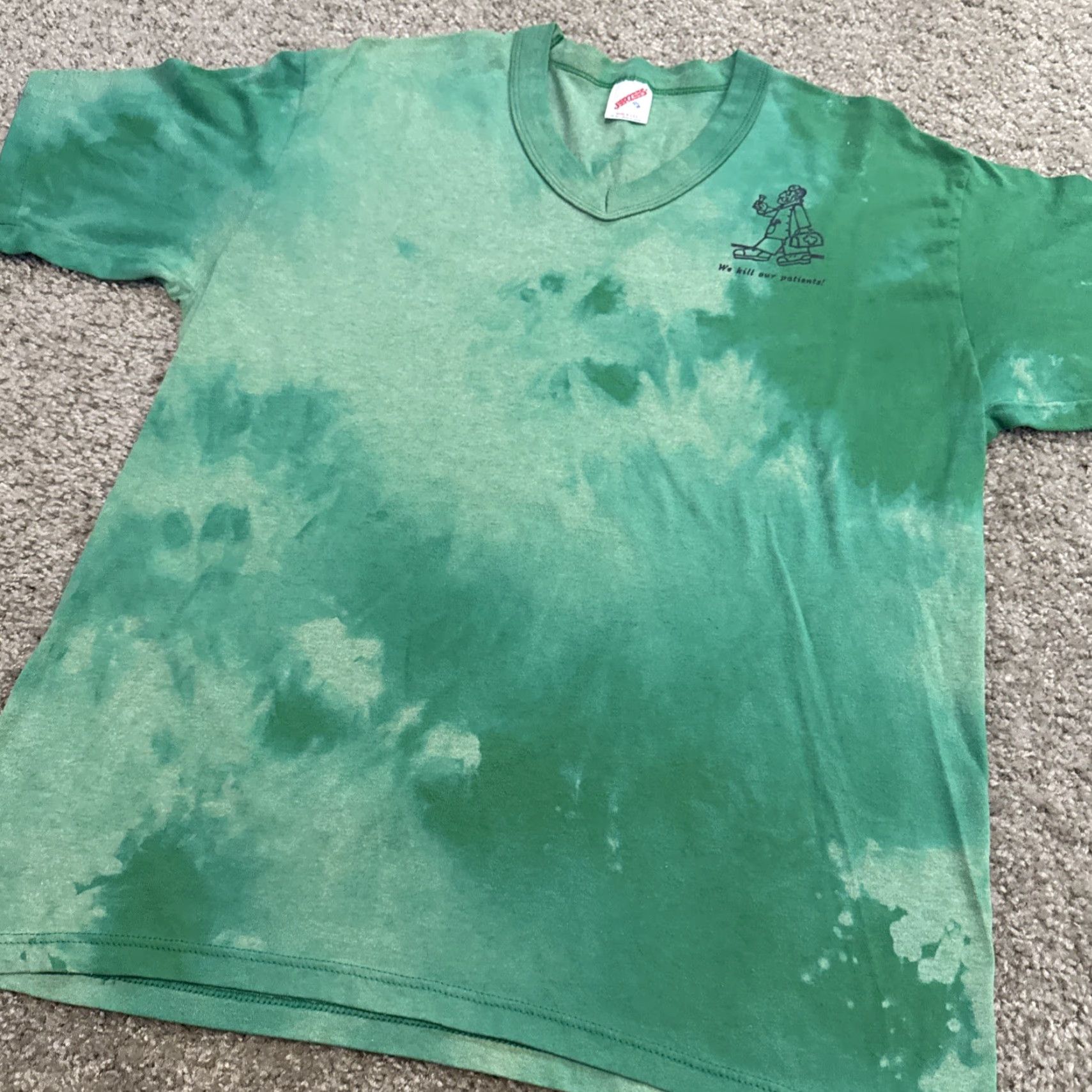 Jerzees VINTAGE 80s Bug & Lawn Doctor Funny Green Faded Distressed T-Shirt XL Mens Jerzees Regular Green Distressed 80s Funny T-Shirt Size US XL / EU 56 / 4 - 4 Thumbnail