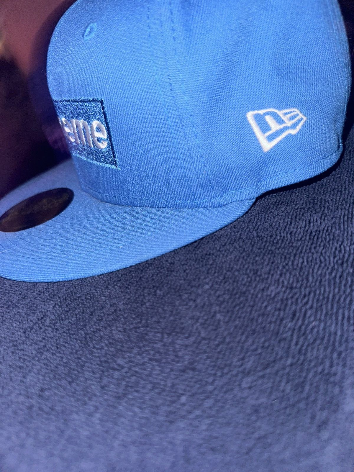 Supreme Supreme Money Box Logo New Era - Light Blue - 7 1/4 | Grailed