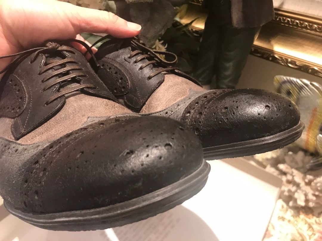 Dolce & Gabbana Dolce Gabbana Floral Carved Leather Shoes Size US 7 / EU 40 - 8 Thumbnail