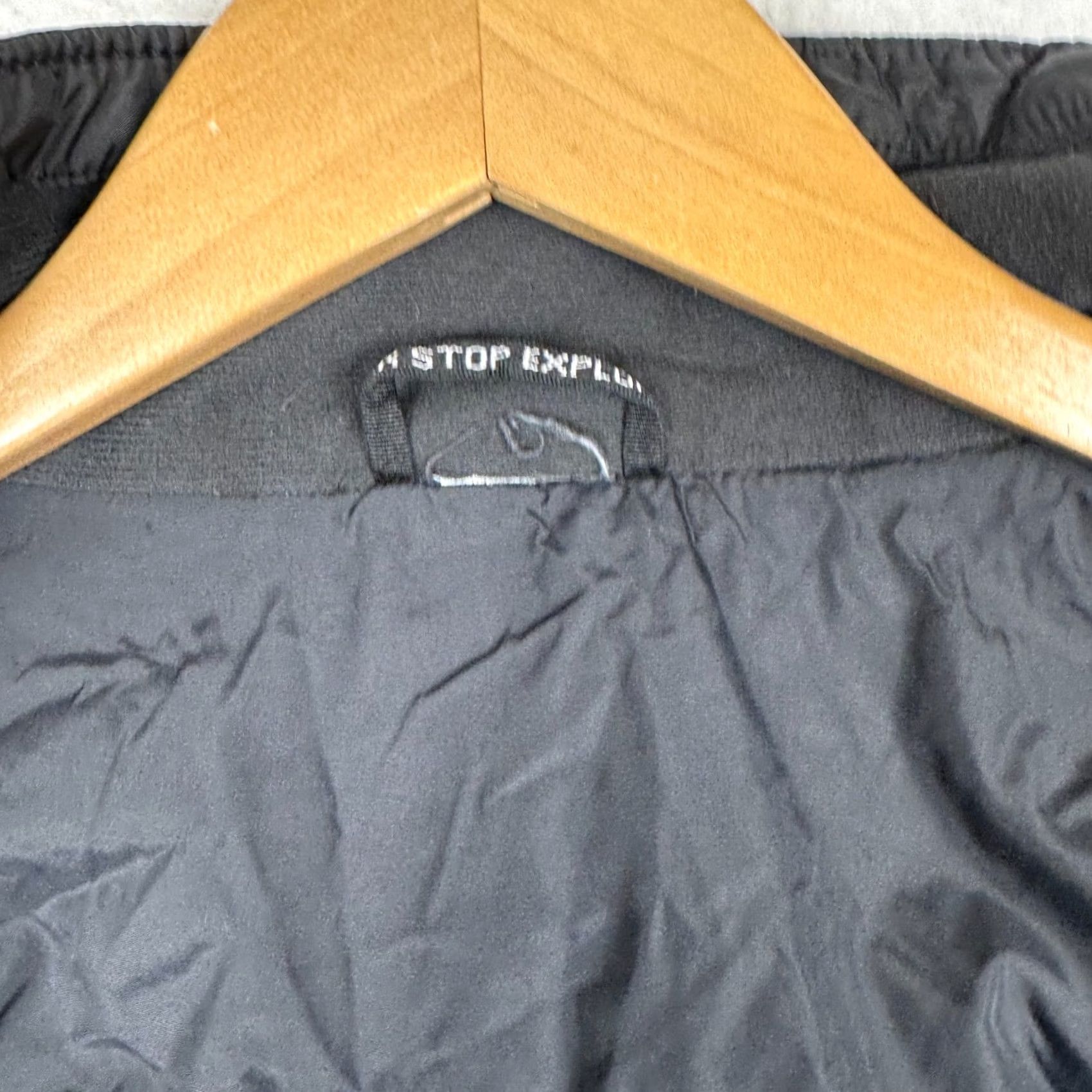 The North Face The North Face Womens Jacket Puffer Quilted Insulated Black Medium M Nylon Zip Casual Winter Fall Mens Girls Size M / US 6-8 / IT 42-44 - 6 Thumbnail