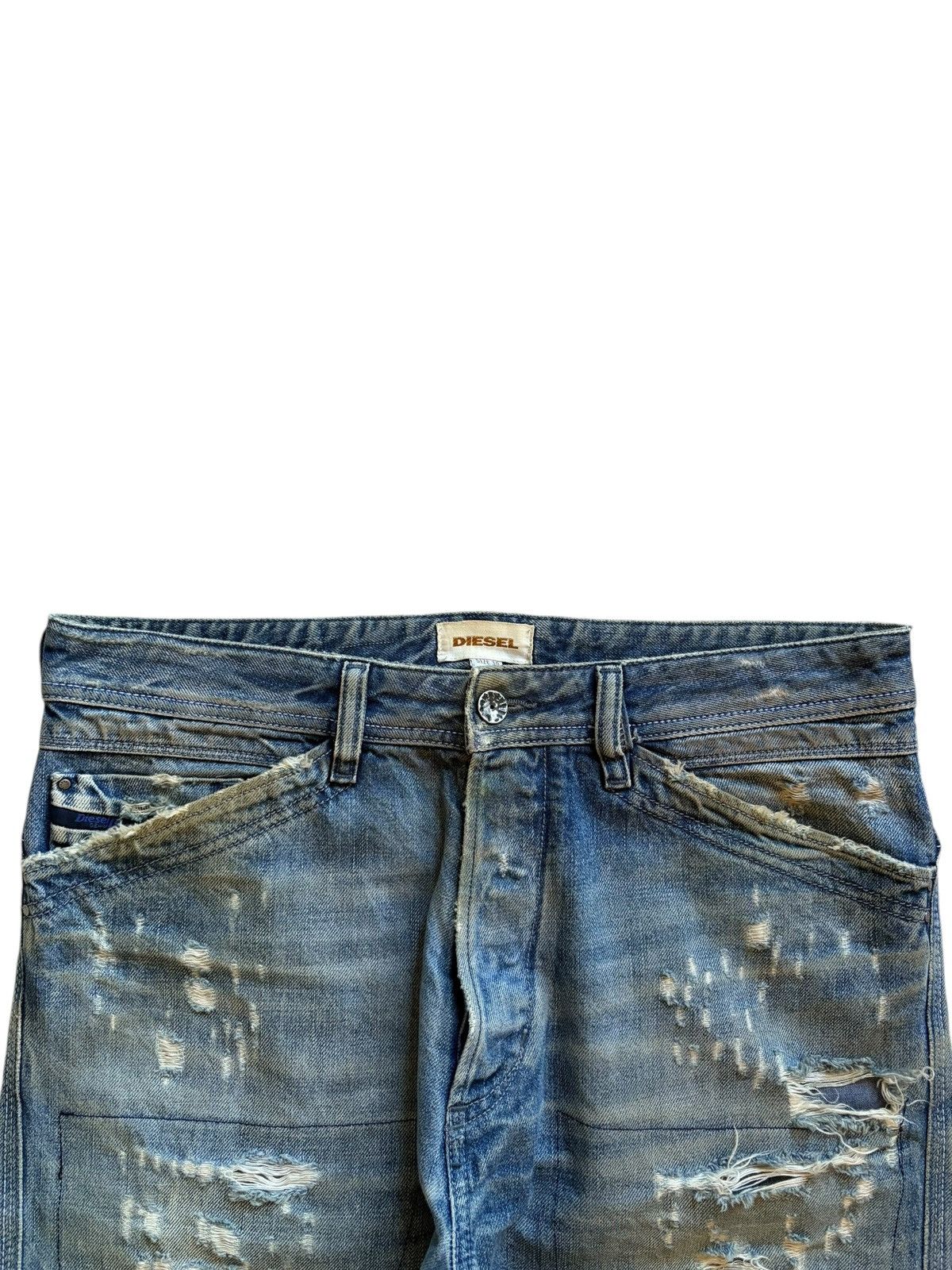 Diesel Vintage Diesel Faded Blue Wash Distressed Baggy Jeans Size US 34 / EU 50 - 4 Thumbnail