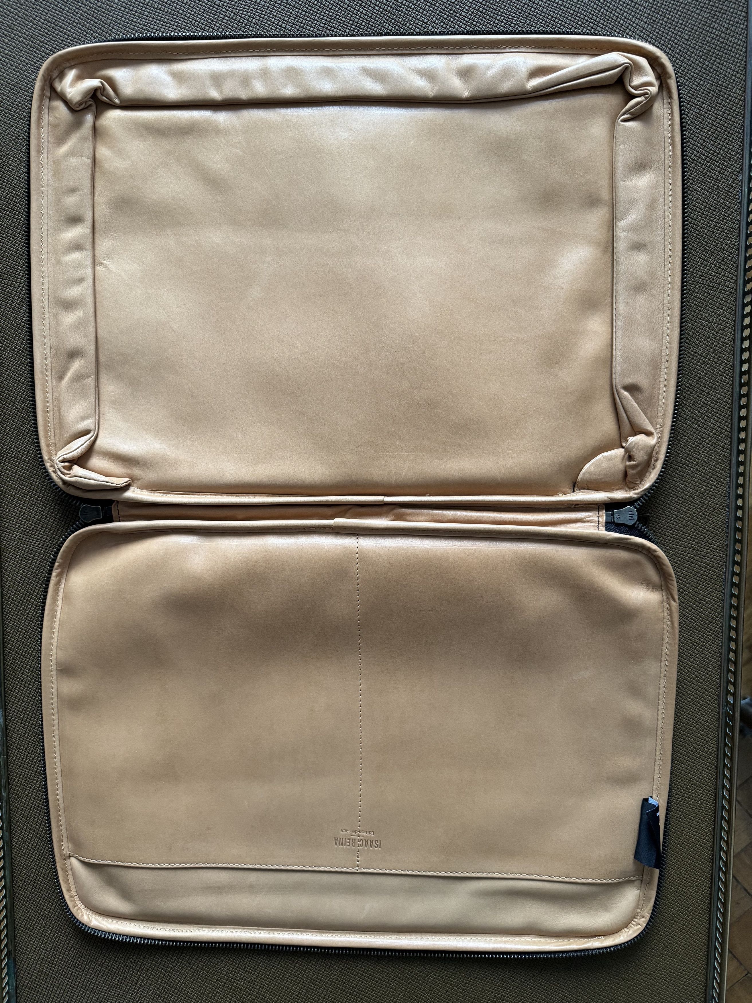 Isaac Reina Isaac Reina laptop case horse leather-NEW Size ONE SIZE - 5 Thumbnail