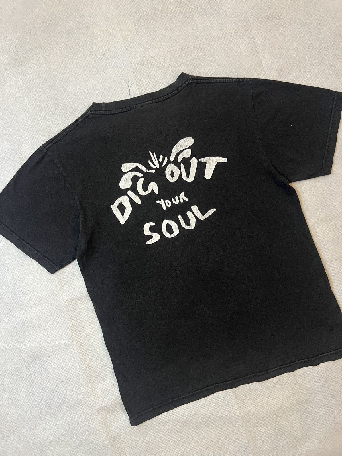 Band Tees Vintage 90's Oasis Dig Out Your Soul Band Tees Size US S / EU 44-46 / 1 - 8 Thumbnail