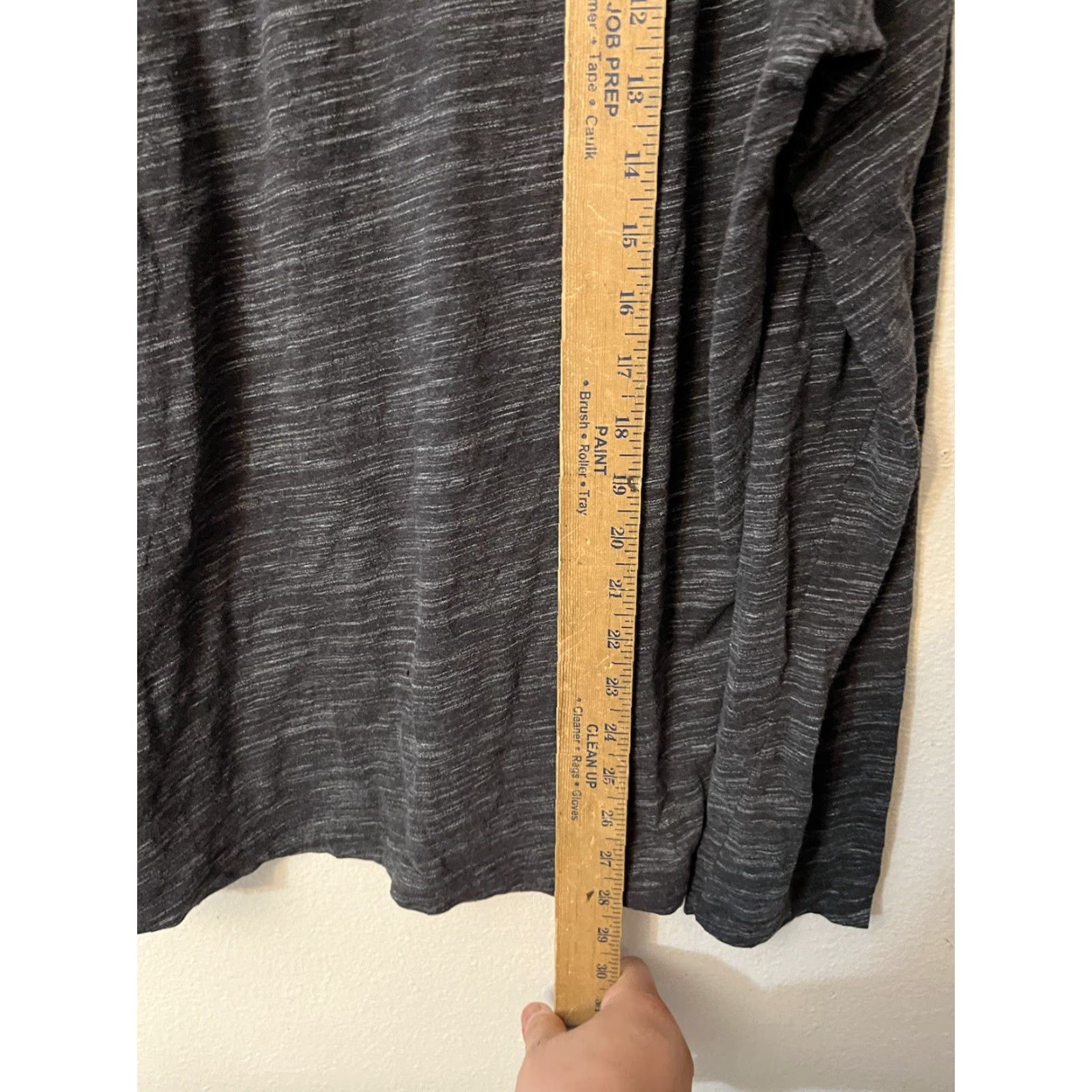 Banana Republic Banana Republic Shirt Mens L Black Long Sleeve Moisture Wicking Base Layer Crew Neck T-Shirt Casual Regular Size US L / EU 52-54 / 3 - 4 Thumbnail