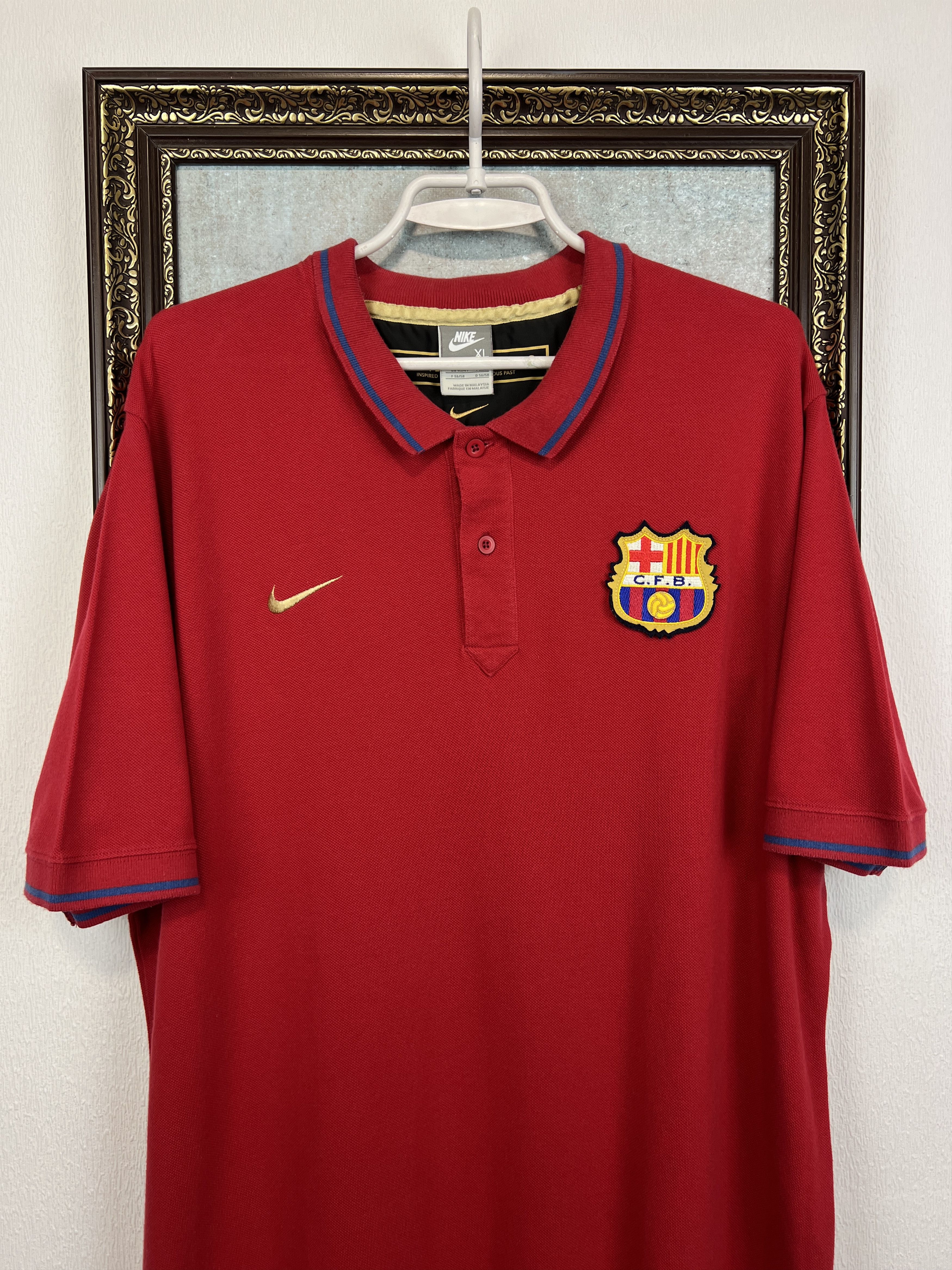 Nike Vintage 2007 Barcelona Football Polo Shirt Soccer Jersey Size US XL / EU 56 / 4 - 2 Thumbnail