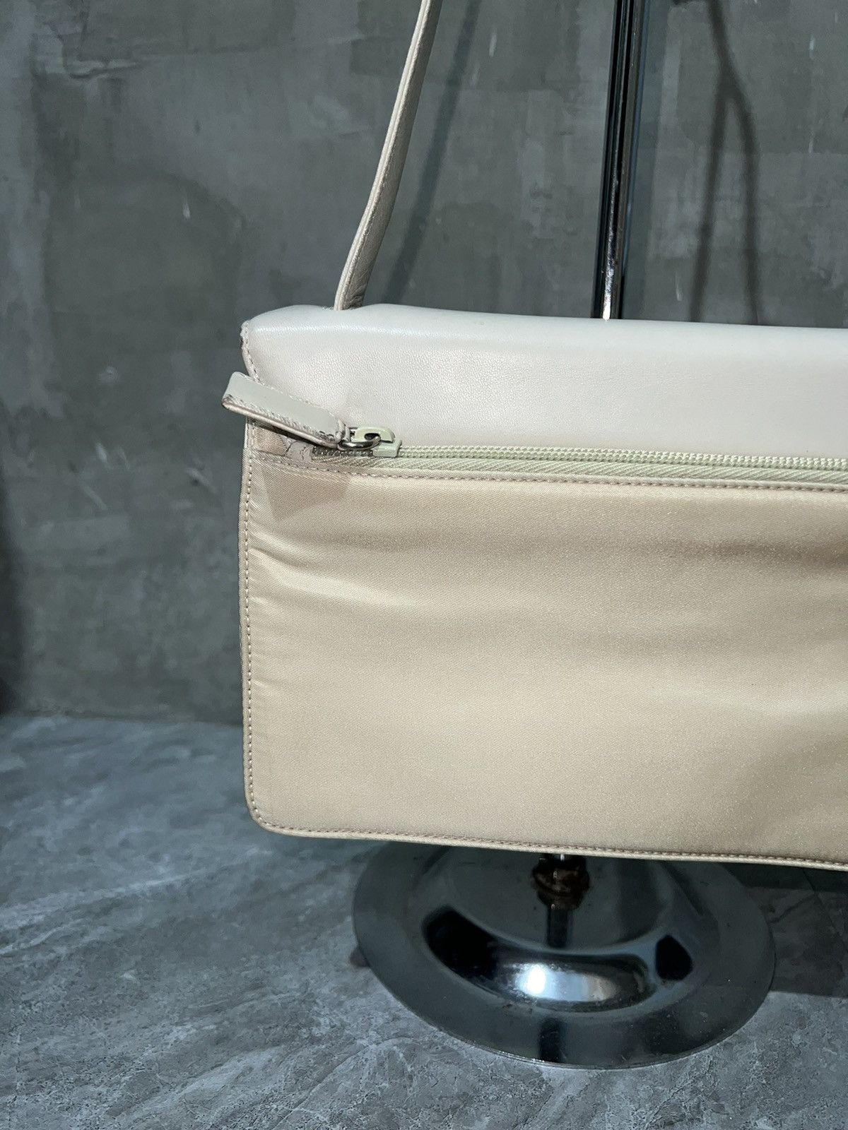 Prada Vintage Prada Nylon Leather Shoulder Bag Size ONE SIZE - 4 Thumbnail