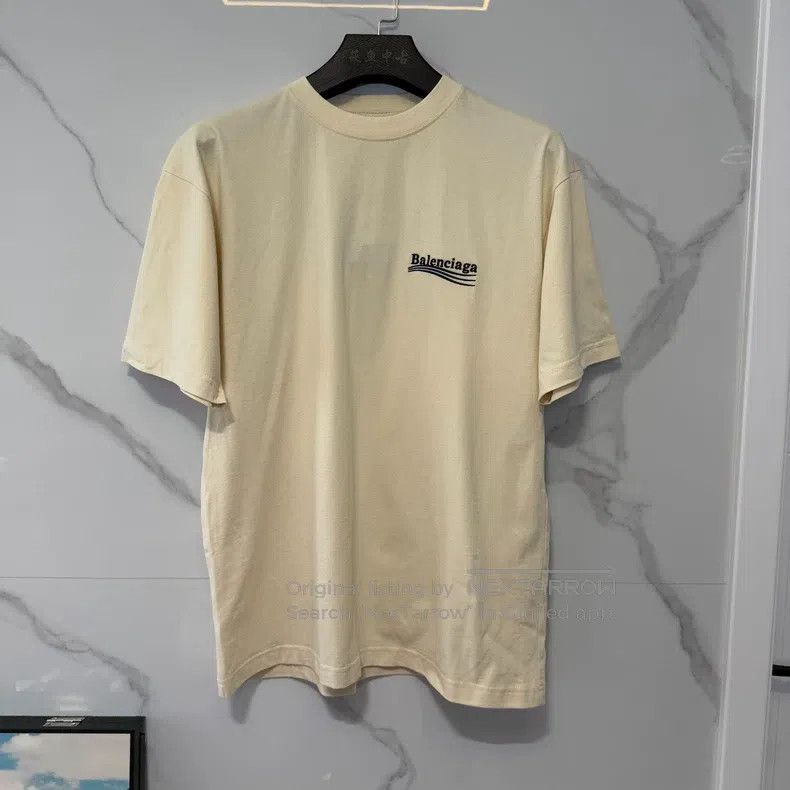 Balenciaga Balenciaga Beige Logo Short Sleeve Size US XS / EU 42 / 0 - 1 Thumbnail