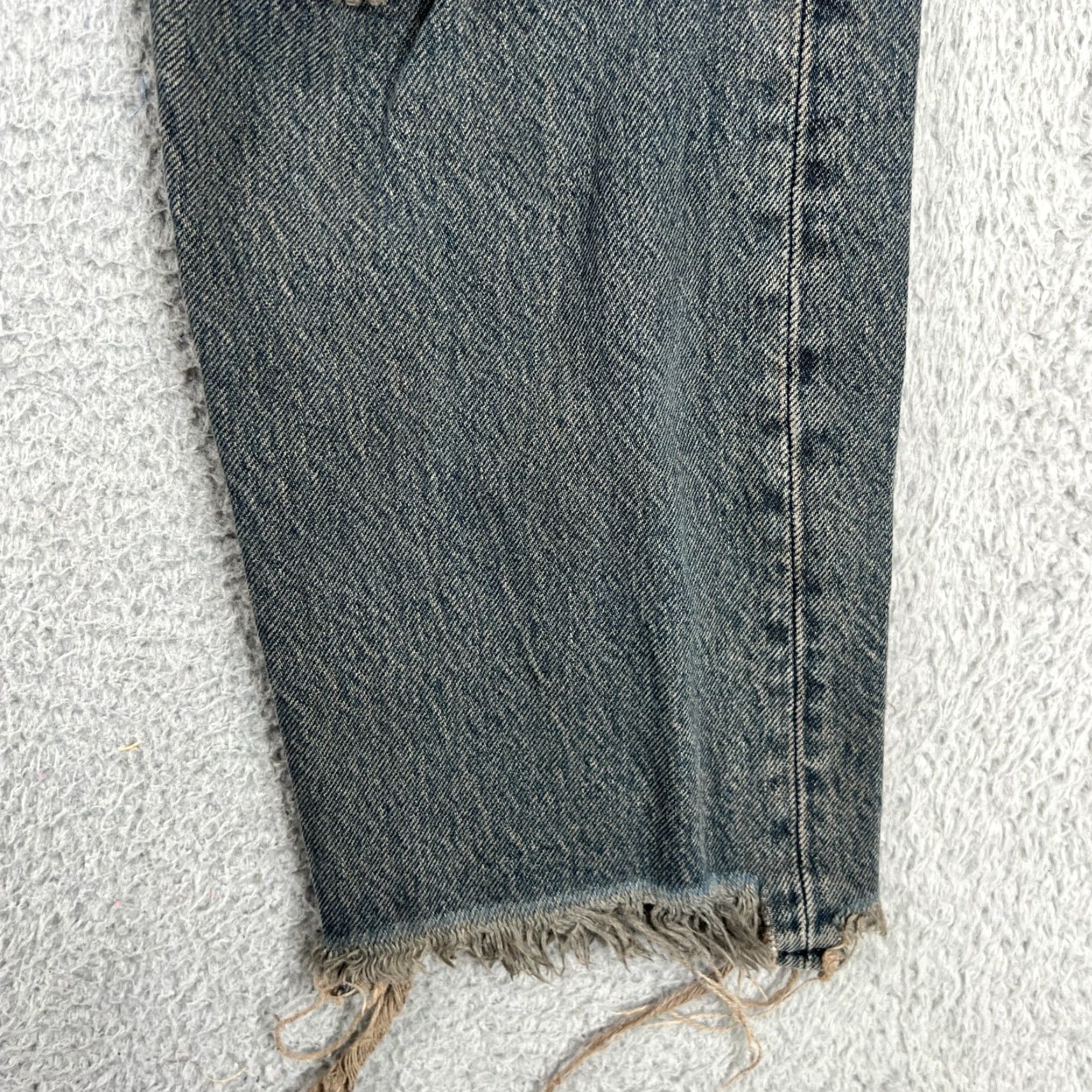 Levi's VINTAGE Levi's 512 Jeans Mens 38x30 Dark Denim Straight Fit Regular Big E Distressed 90s LTD Size US 38 / EU 54 - 4 Thumbnail