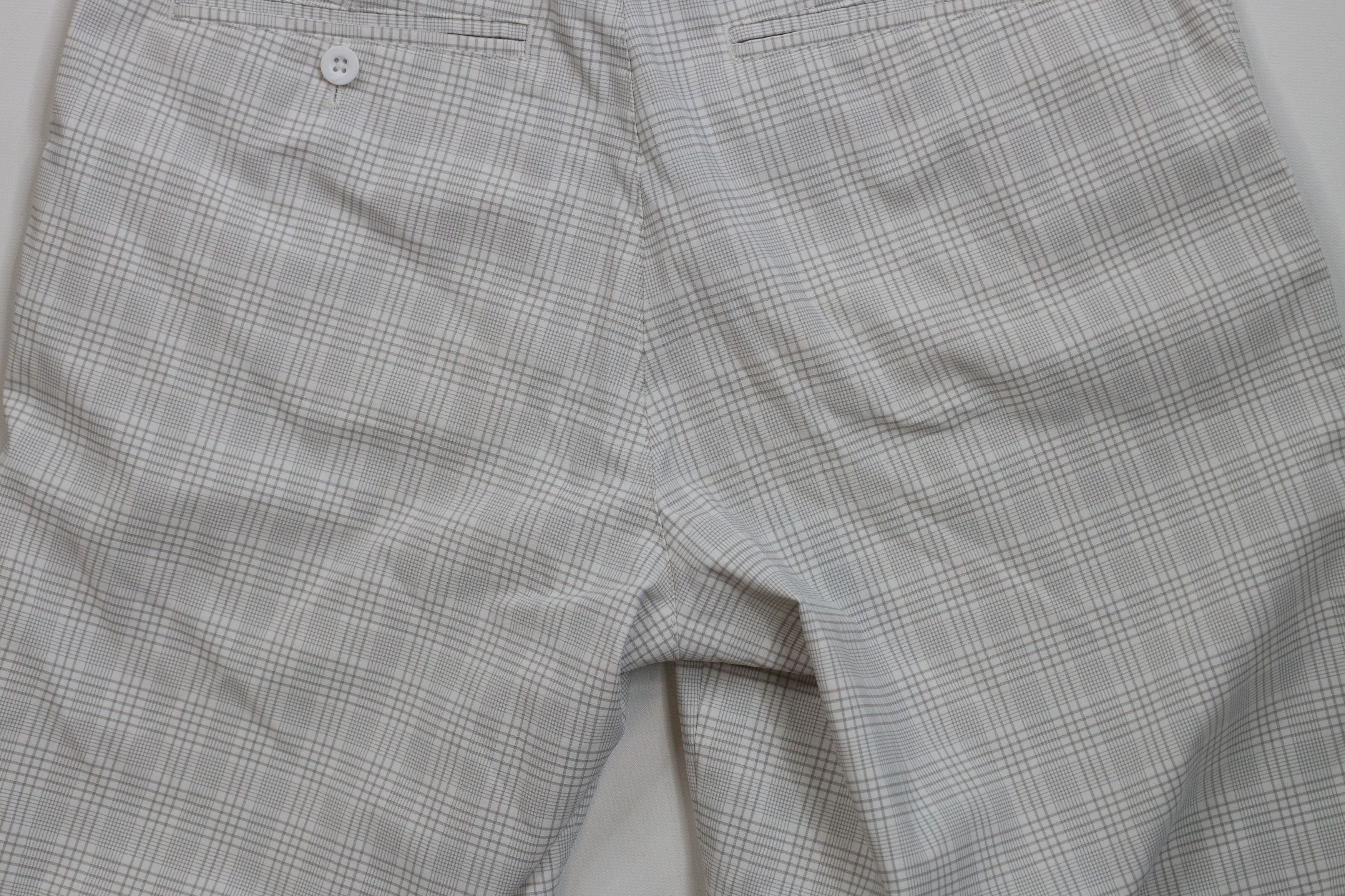 Nike × Vintage Nike Golf Front Tech Golfing Golf Chino Shorts Gray Plaid Size US 30 / EU 46 - 9 Thumbnail