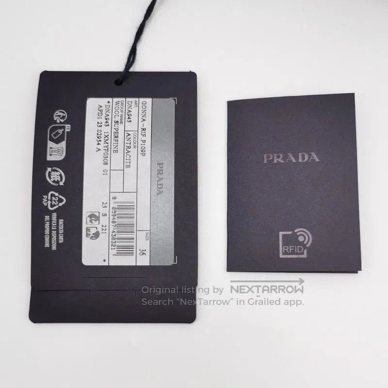 Prada Prada Black Wool Zip Midi Skirt. Size US 26 / EU 42 - 4 Thumbnail