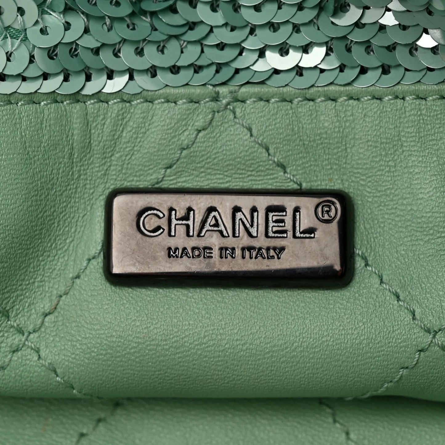 Chanel os11x0126 Size: OS / Sequin Logo Shopping Tote Bag In Green Size ONE SIZE - 3 Thumbnail