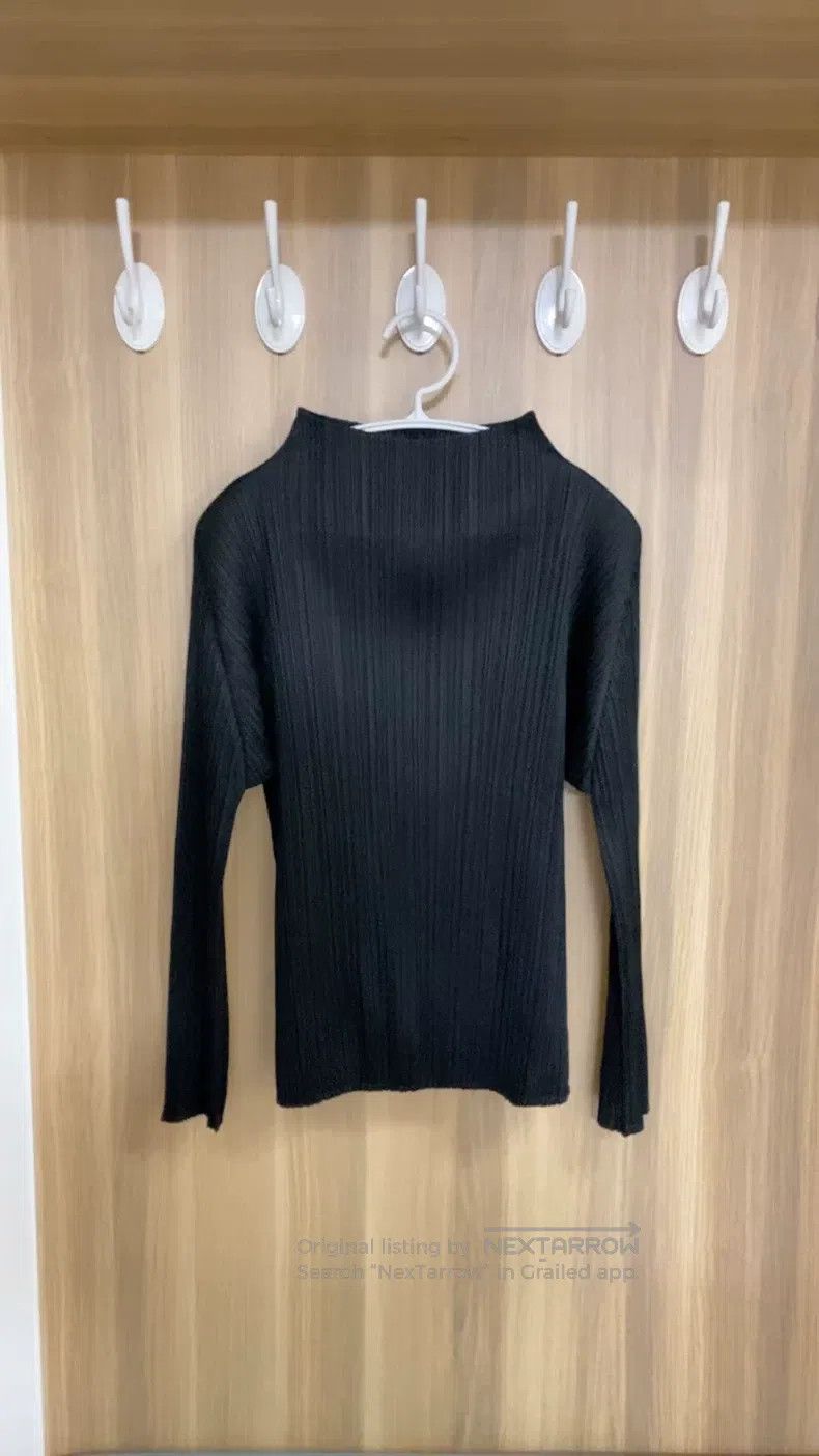Issey Miyake Black Long Sleeve Top