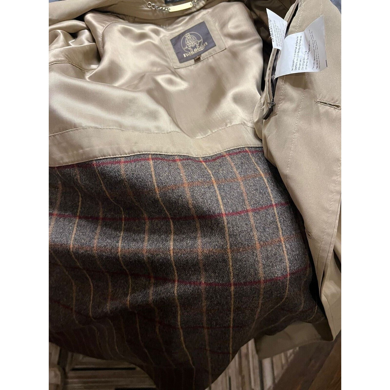 Paul Stuart Paul Stuart Trench Coat concealed Button Beige 38 US Size US S / EU 44-46 / 1 - 11 Thumbnail
