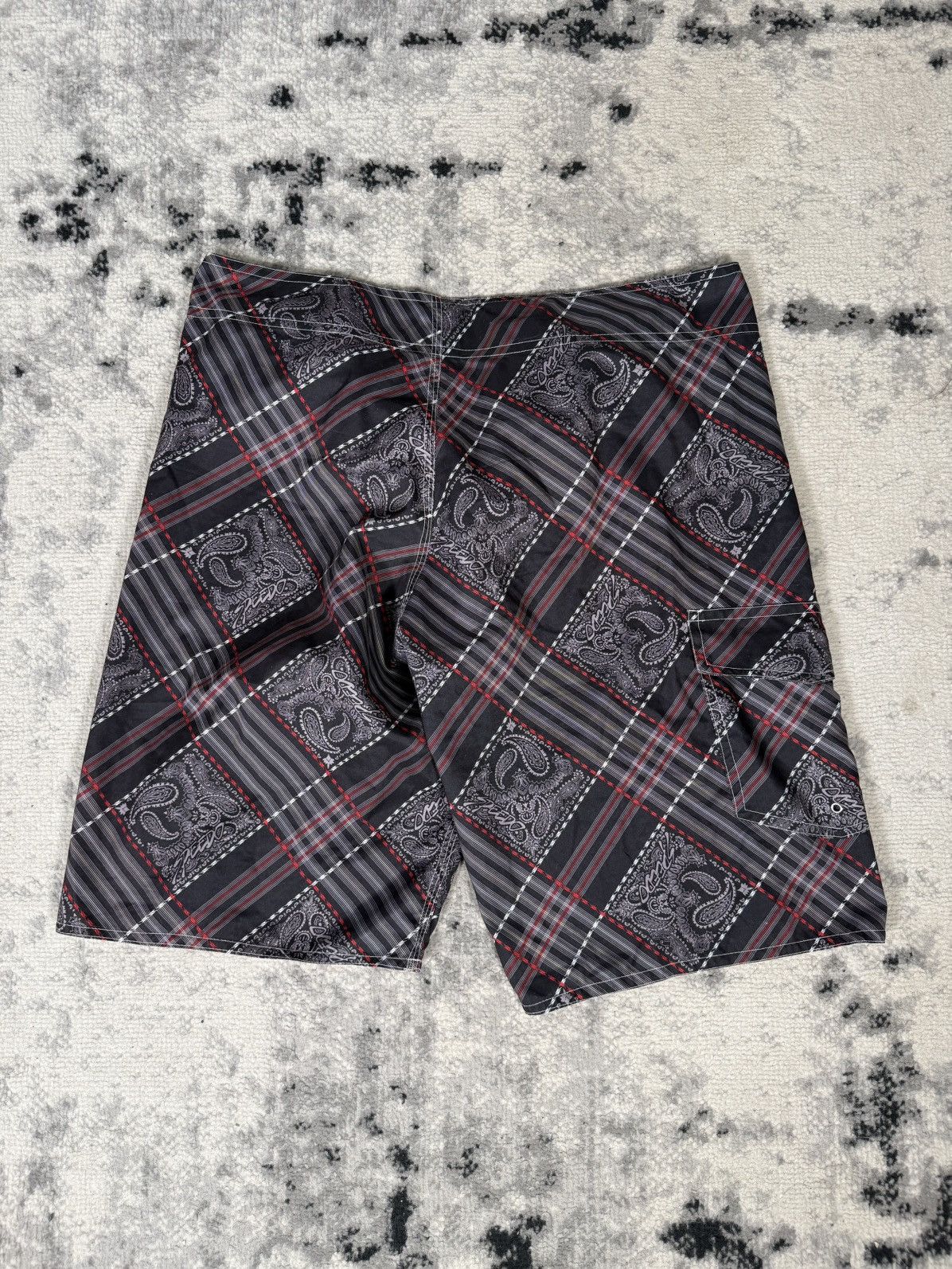Billabong Y2K Billabong Checkered Bandana Print Board Shorts Size US 36 / EU 52 - 2 Thumbnail