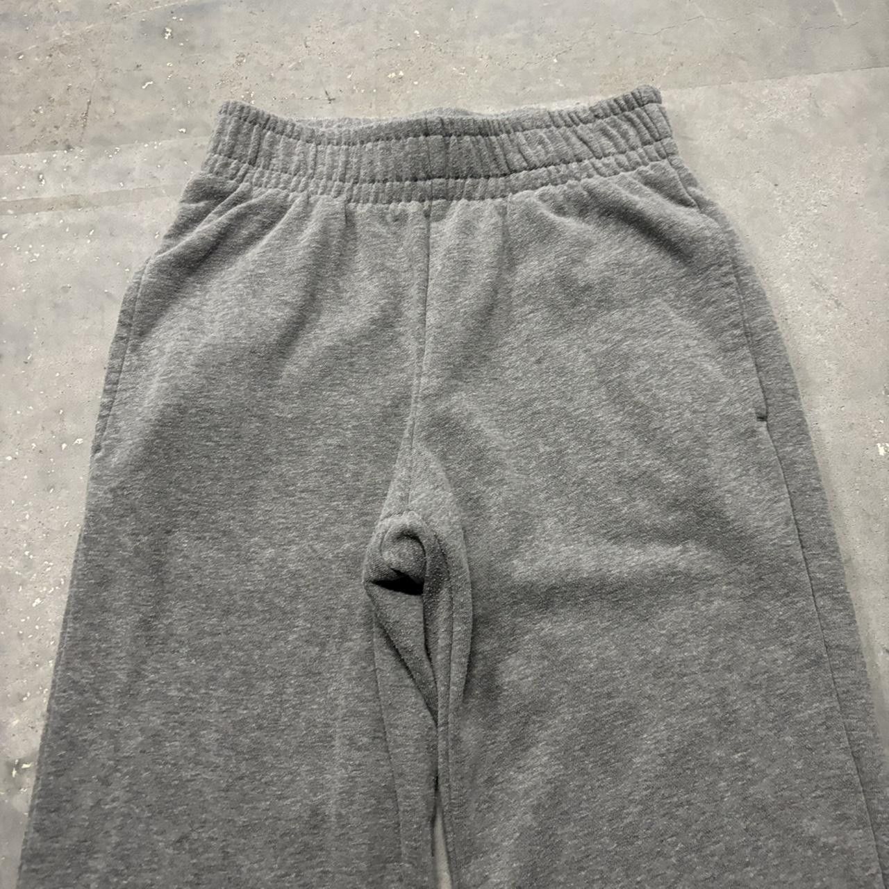 Japanese Brand × Vintage Crazy Vintage Y2K/2000s Grey Flared Essential Sweatpants! Size US 28 / EU 44 - 3 Thumbnail